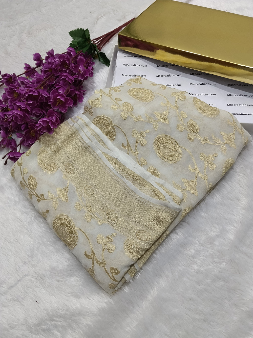 Cream Colour Handloom Pure Banarasi Khaddi Georgette Saree Flower Design Water Zari