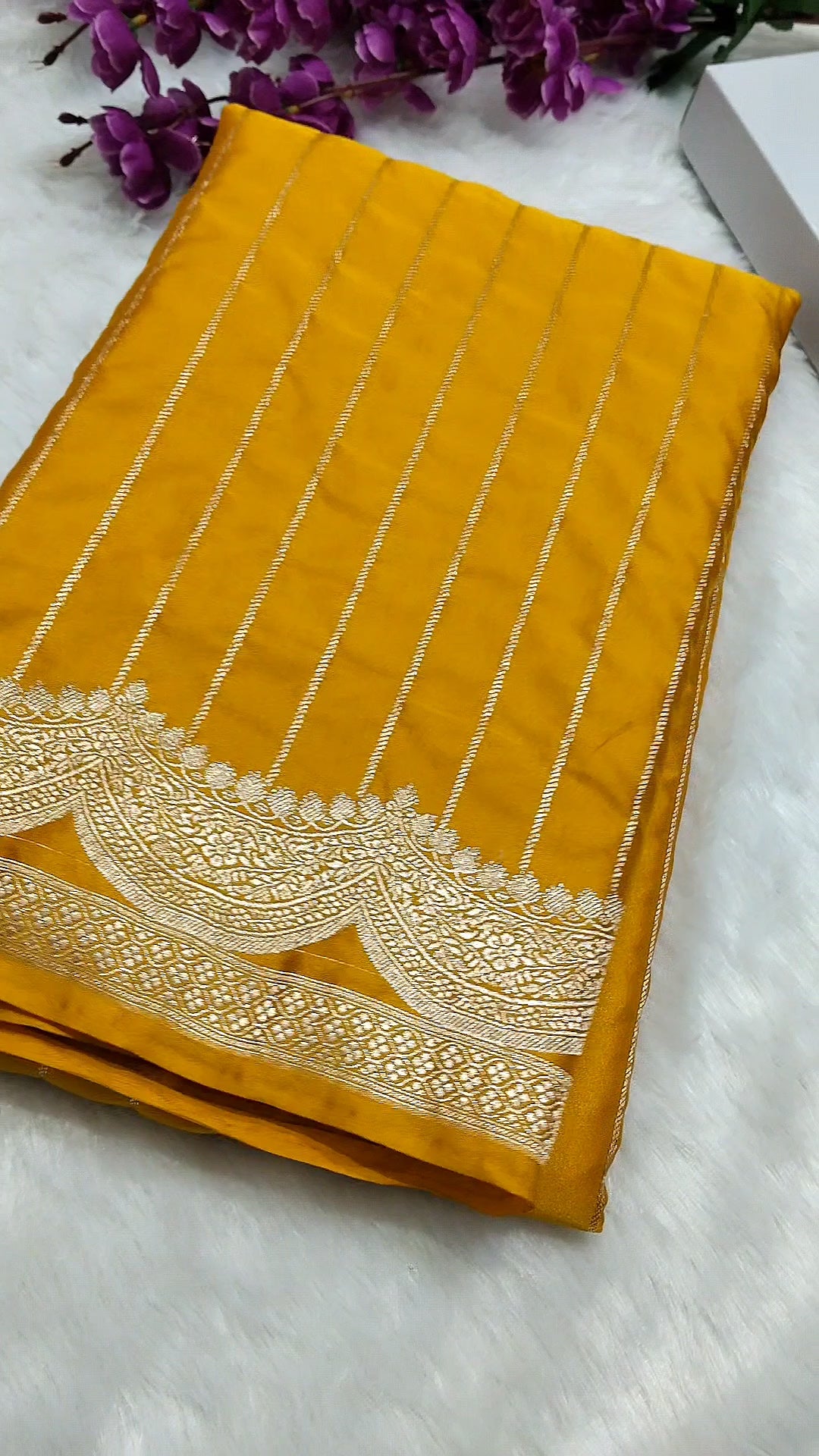 Yellow Gold Colour Best Banarasi Mashru Silk Saree With Linings Design