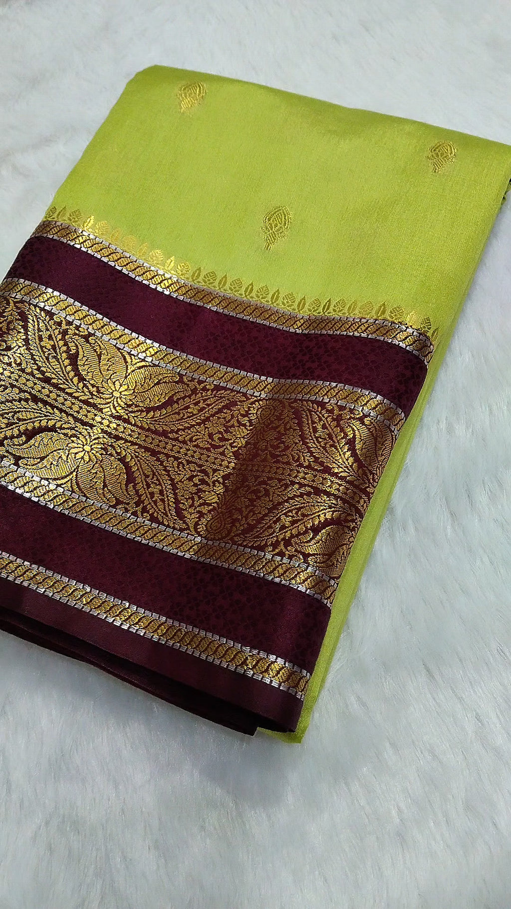 Pista Green And Maroon Colour Kanjivaram Border Moonga Silk Saree With Buti