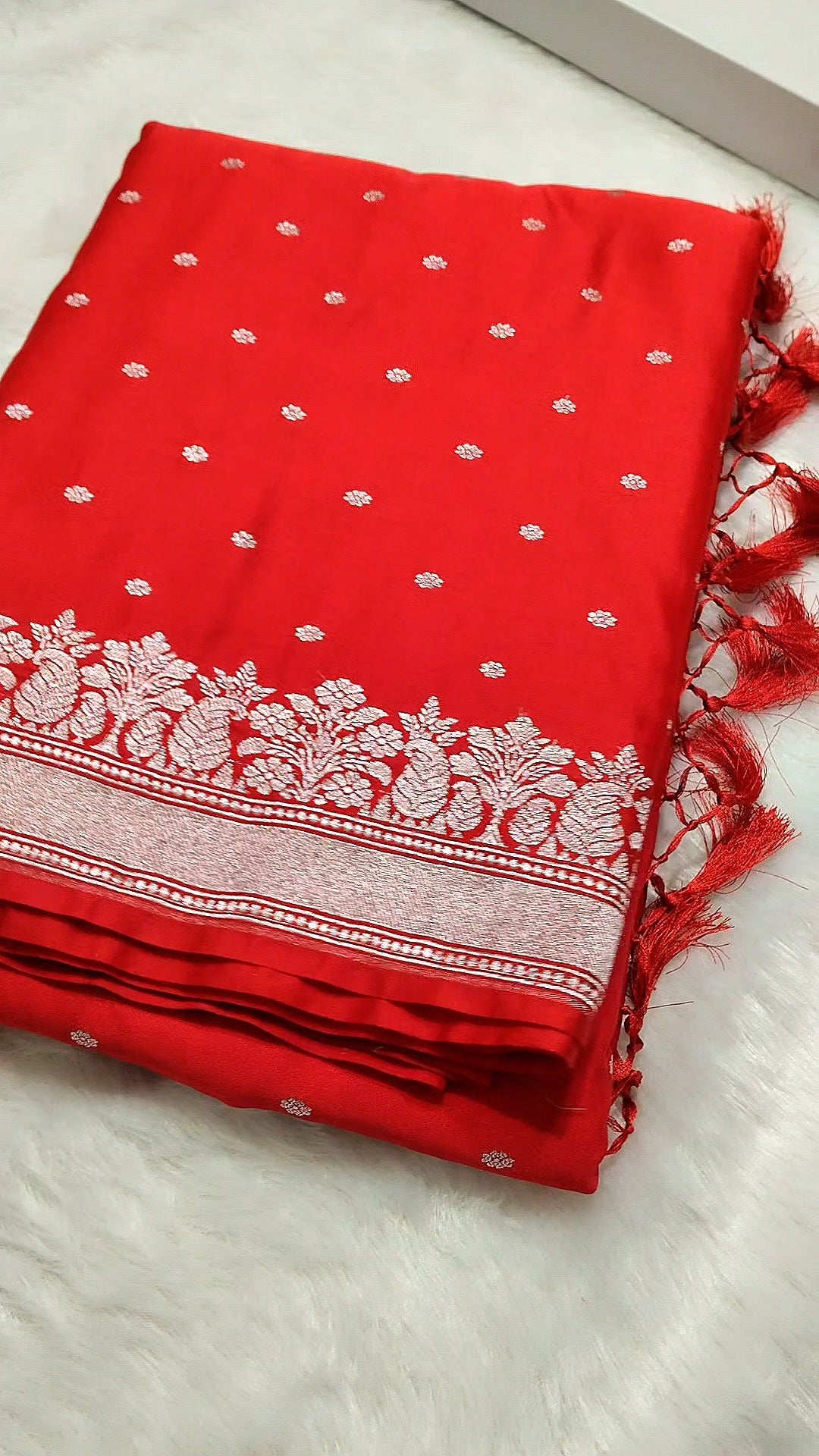 Red Colour Banarasi Mashru Silk Saree With Buti Design