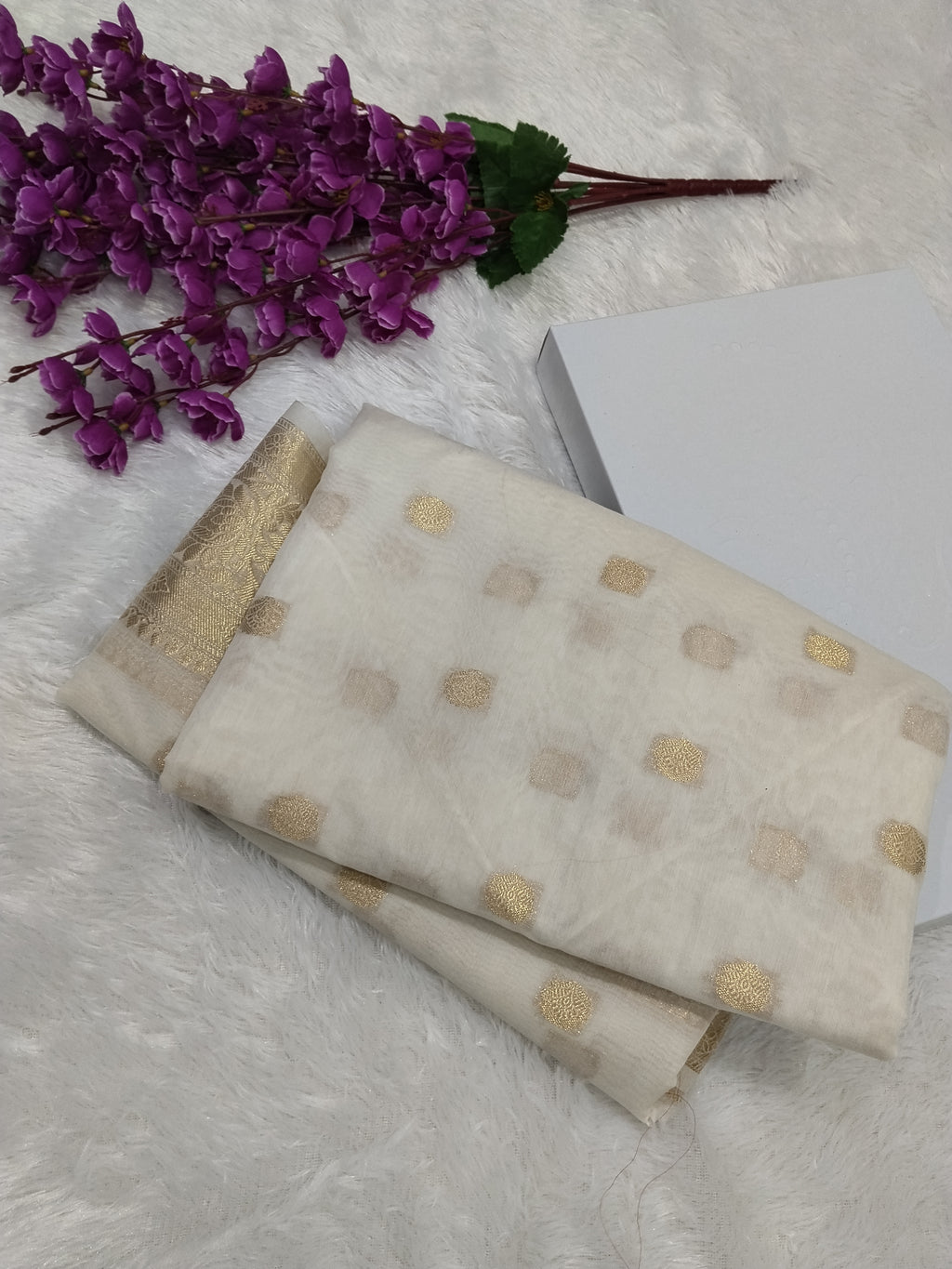 Off White Banarasi Fancy Cotton Saree With Brocade Blouse