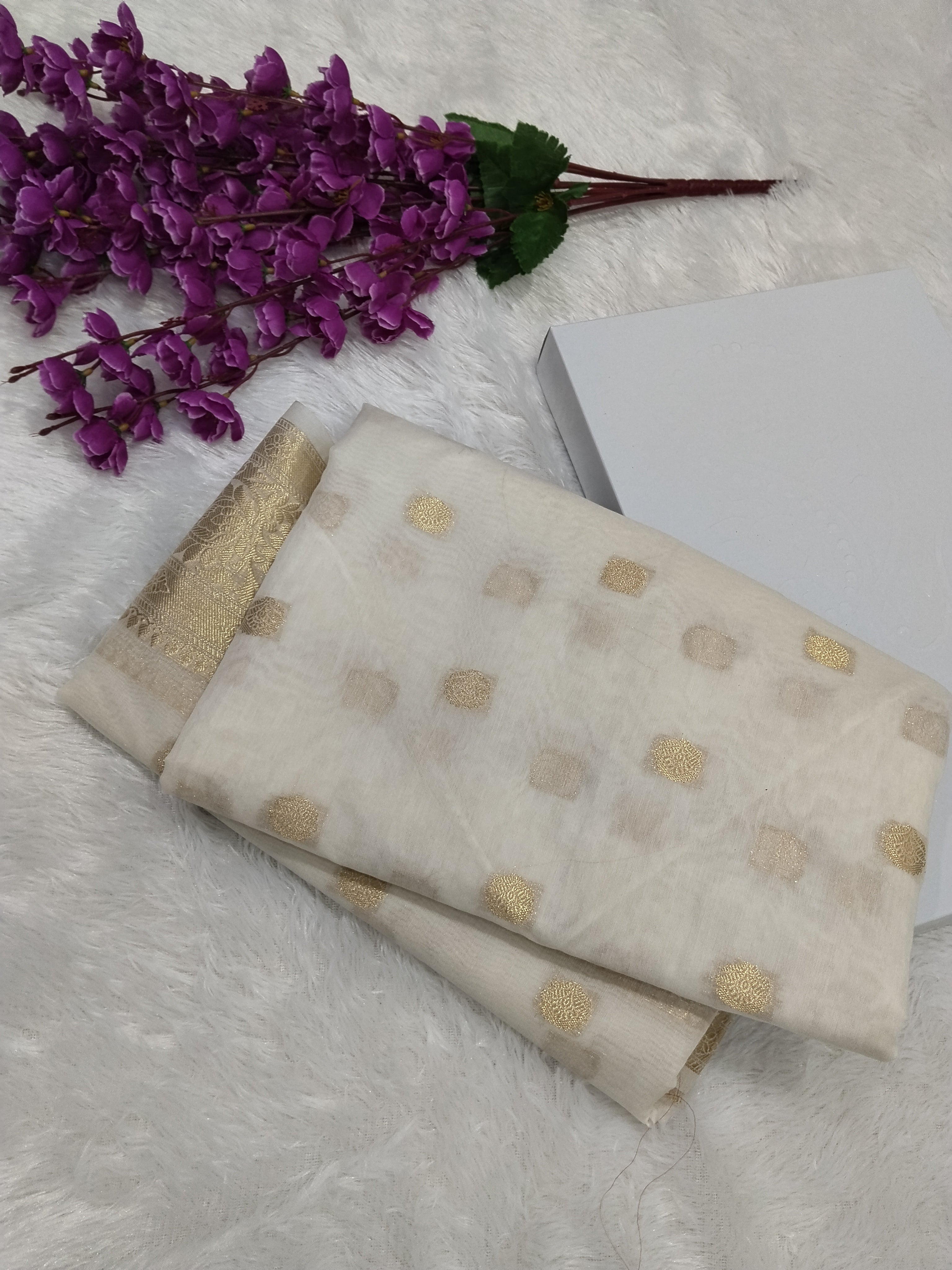 Off White Banarasi Fancy Cotton Saree With Brocade Blouse
