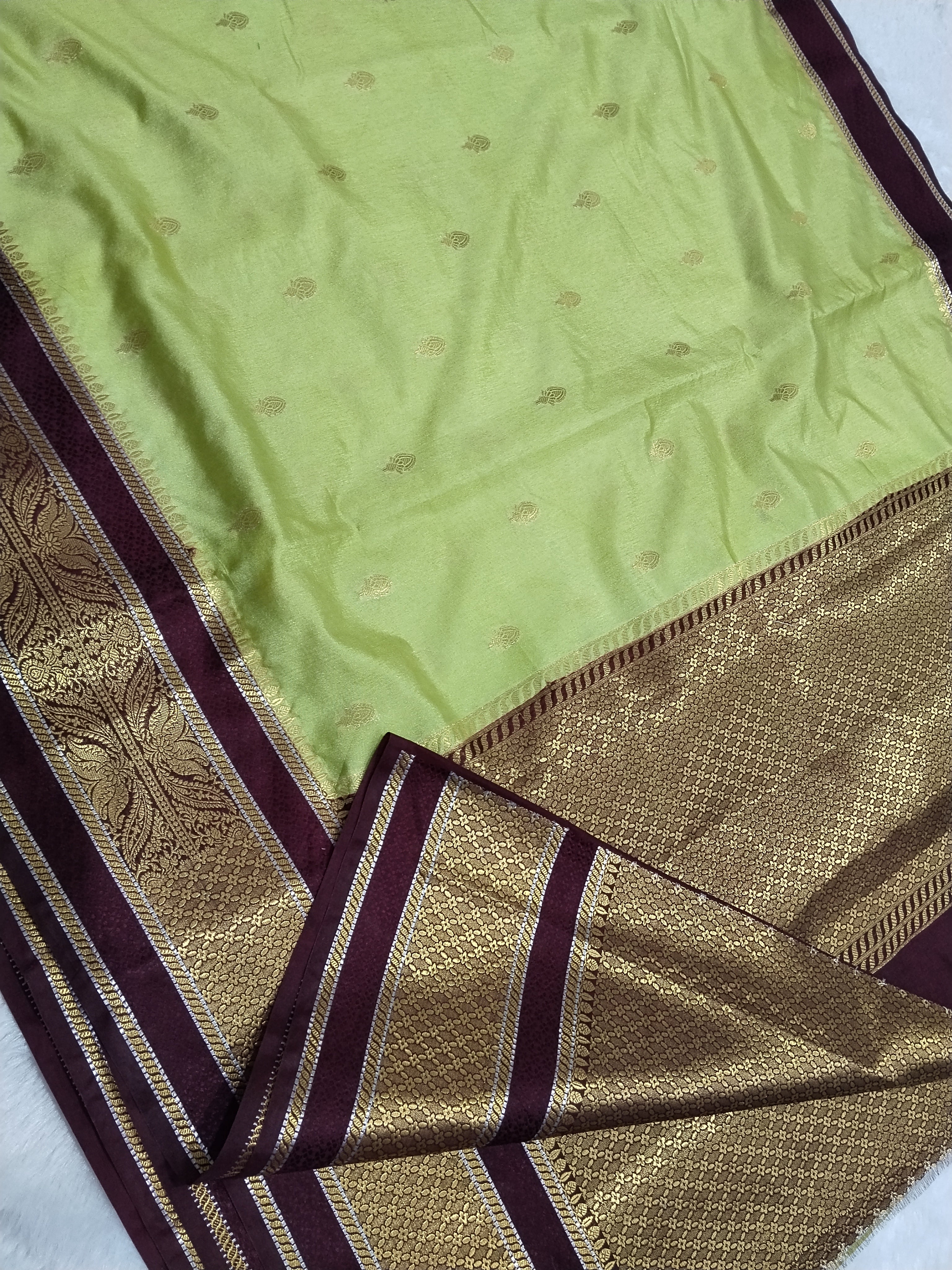 Pista Green And Maroon Colour Banarasi Warm Silk Saree With Buti