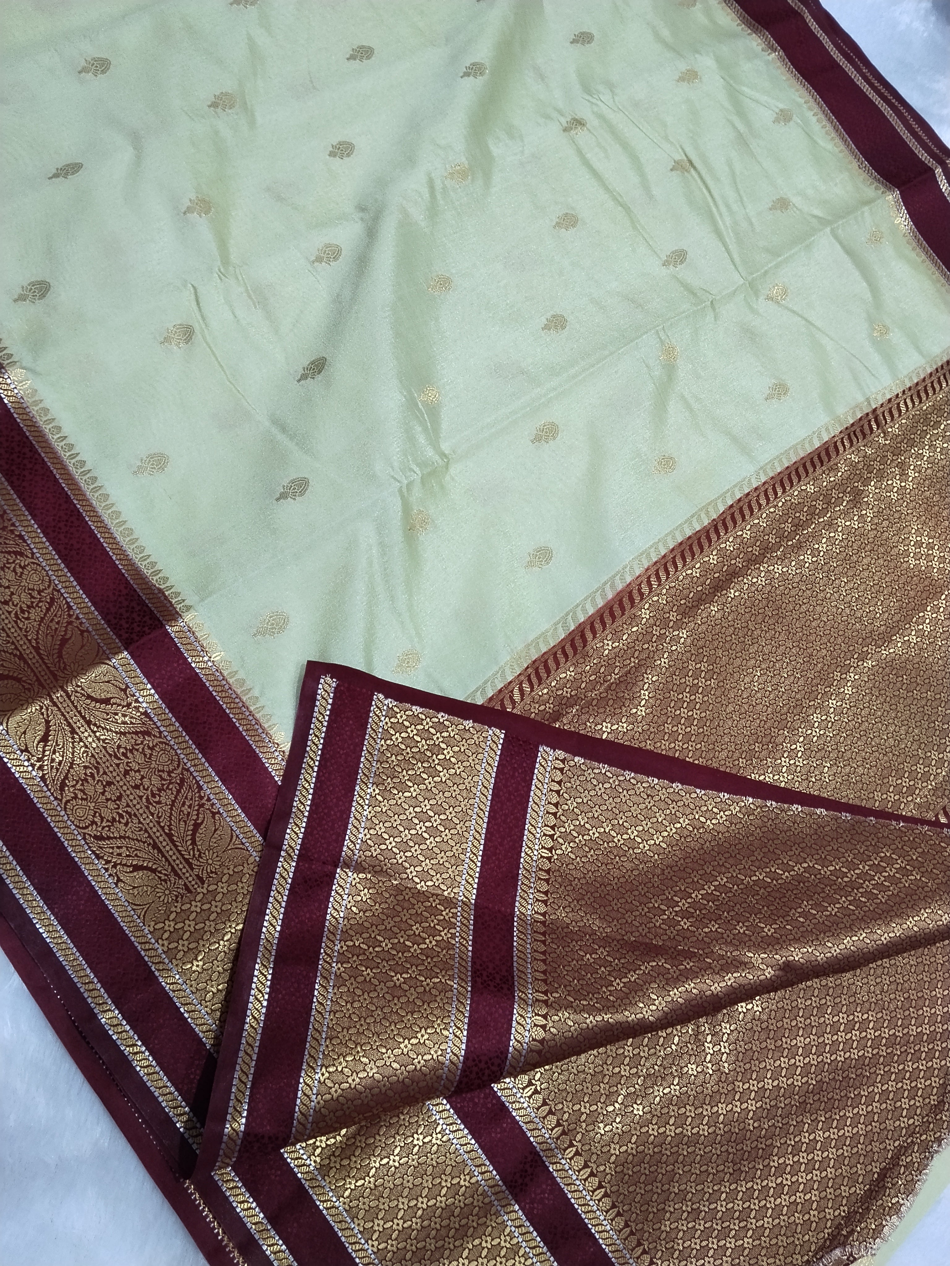 Maroon And Light Pista Green Colour Kanjivaram Border Moonga Silk Saree With Buti