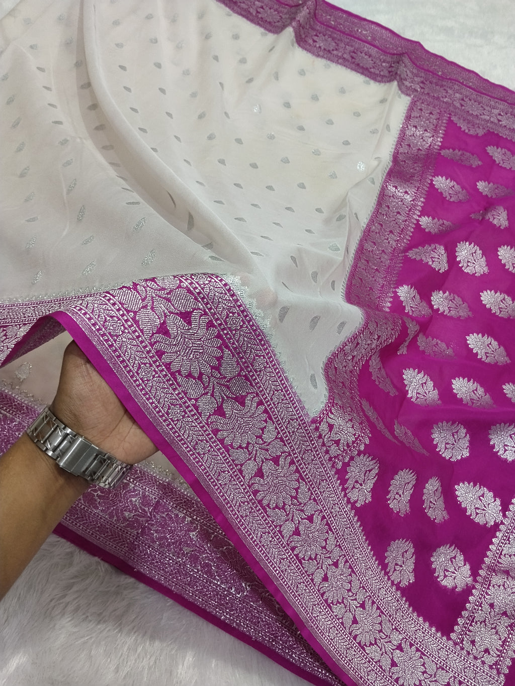 Off White And Pink Colour Banarasi Khaddi Georgette Saree