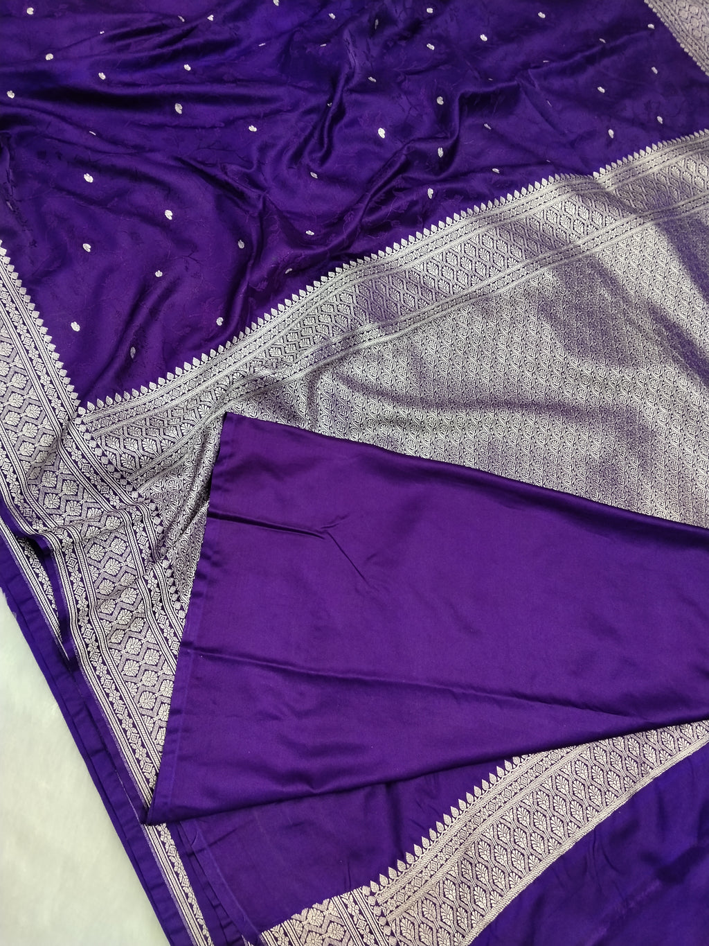 Violet Colour Banarasi Mashru Silk Saree With Brocade Design