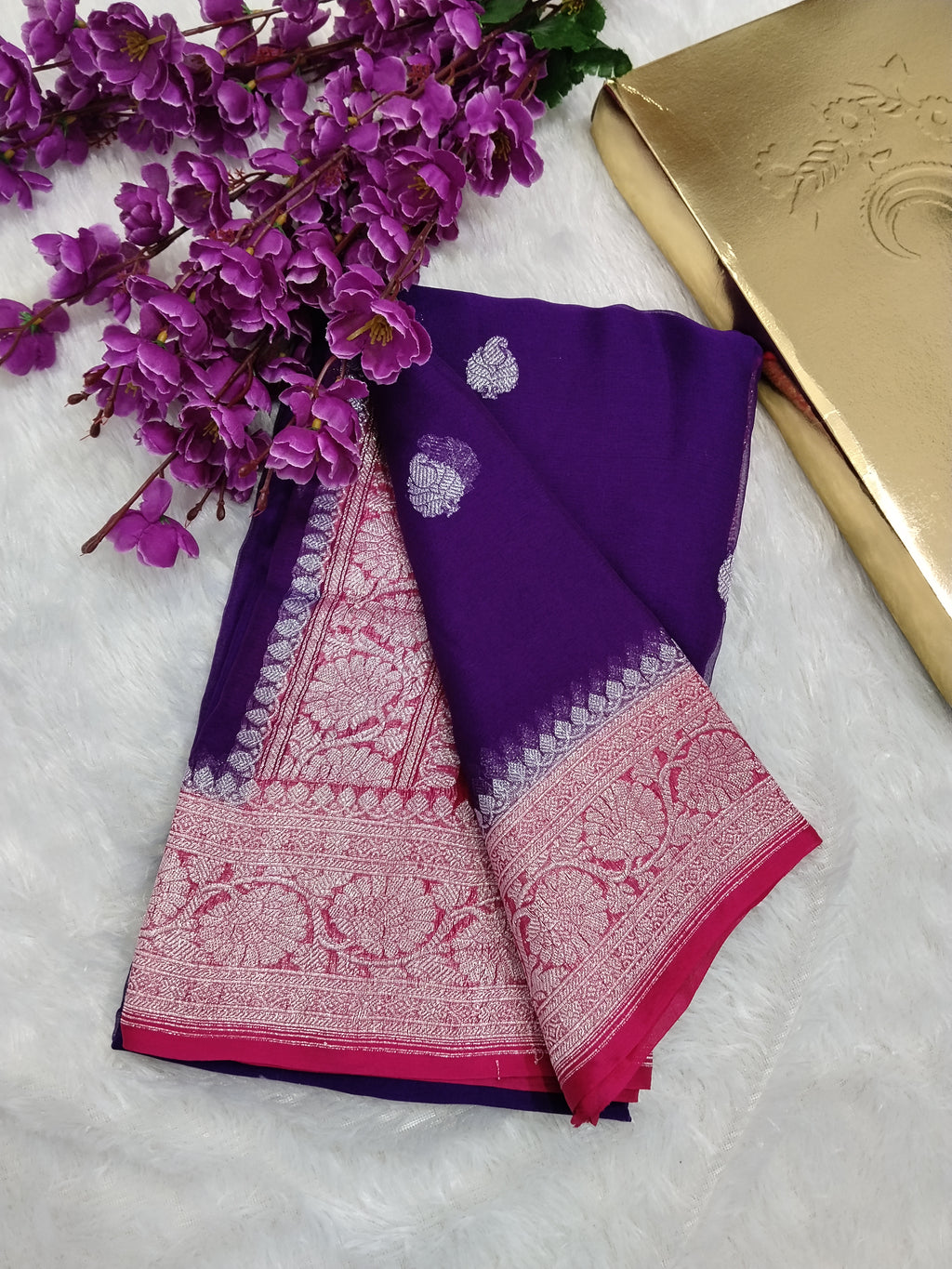Handloom Pure Banarasi Chiffon Saree Silver Zari