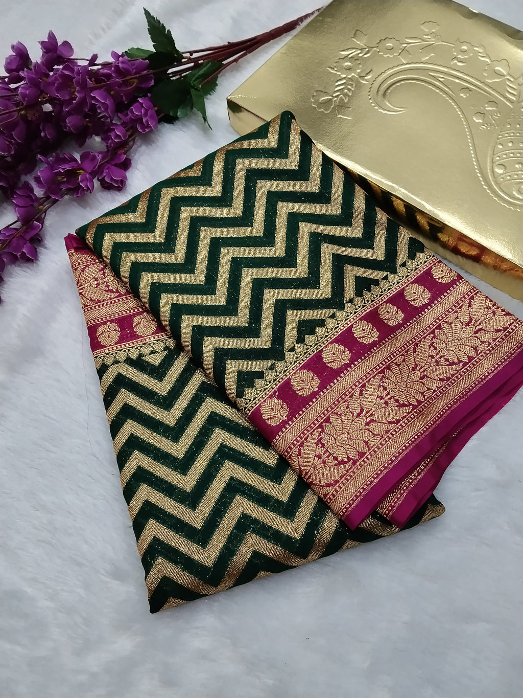 Bottle Green And Pink Gold Zari Khaddi Georgette Saree