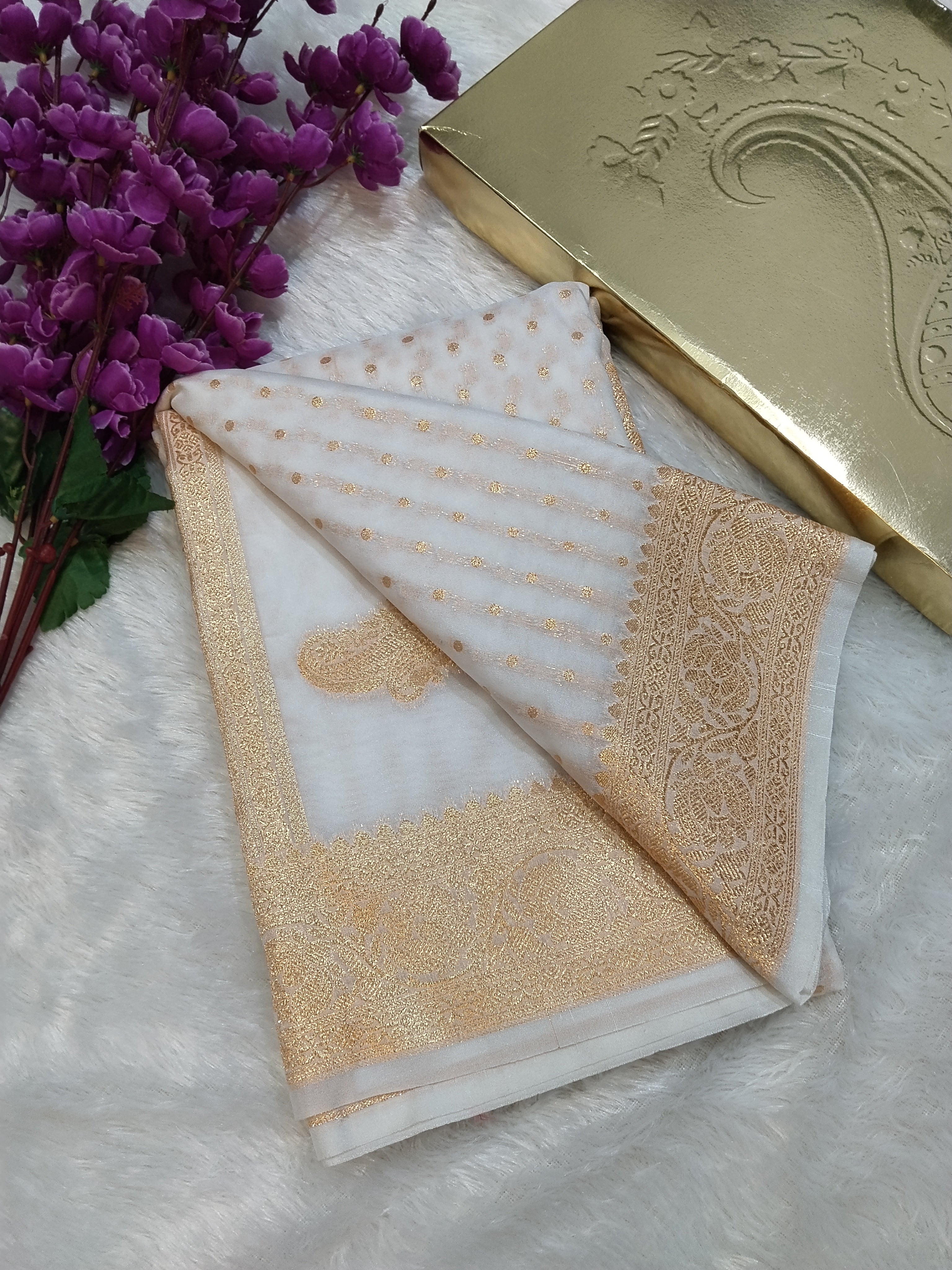 White Colour Banarasi Khaddi Georgette Saree