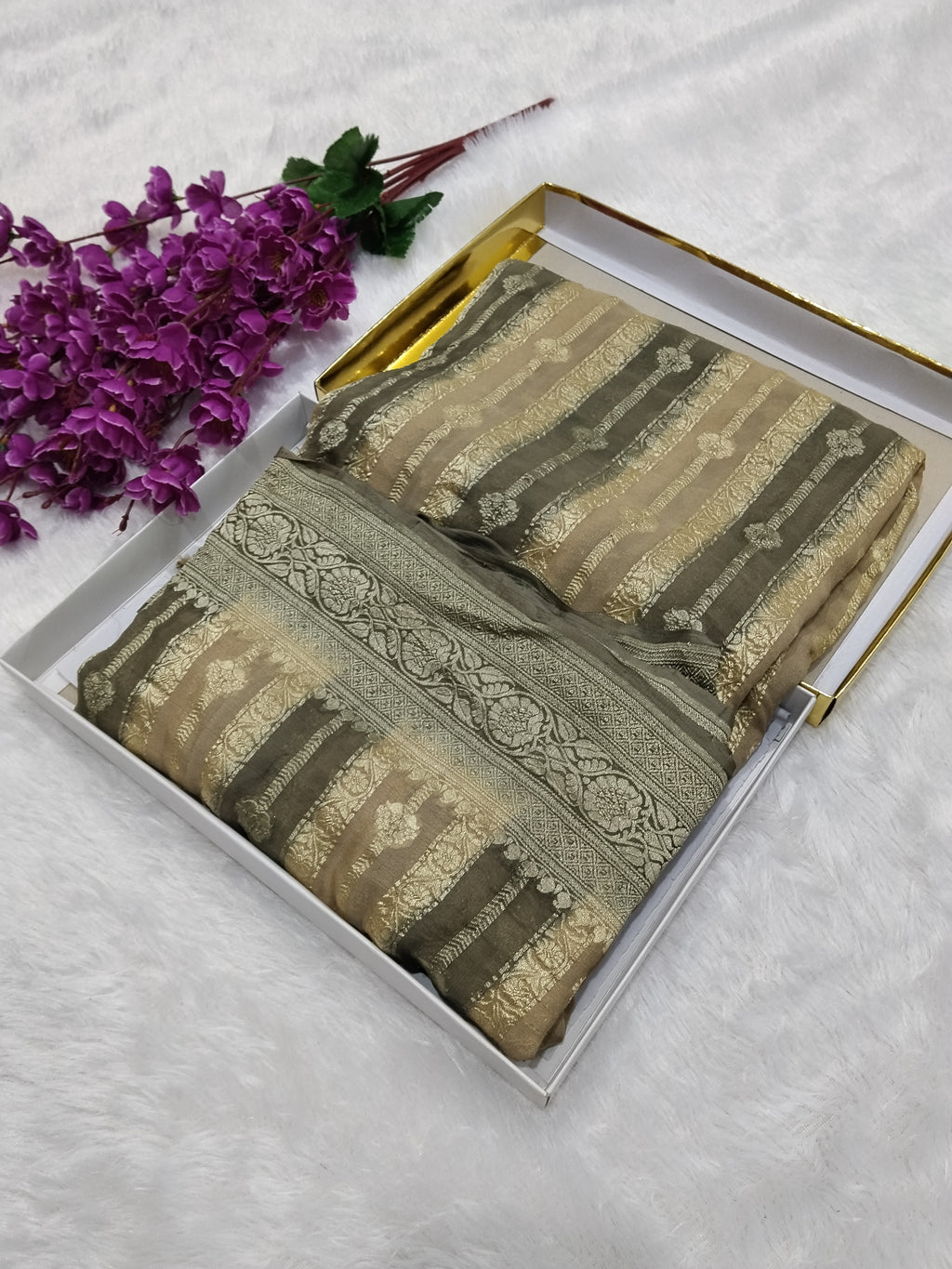 Hand Painted Colour Handloom Pure Banarasi Khaddi Georgette Saree Water Zari