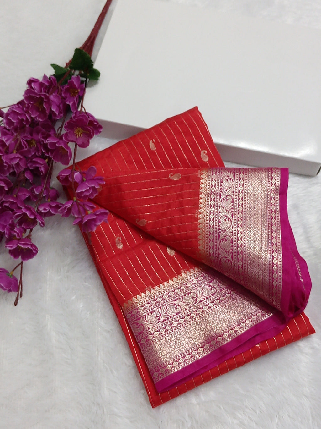Red And Pink Fancy Banarasi Moonga Silk Saree
