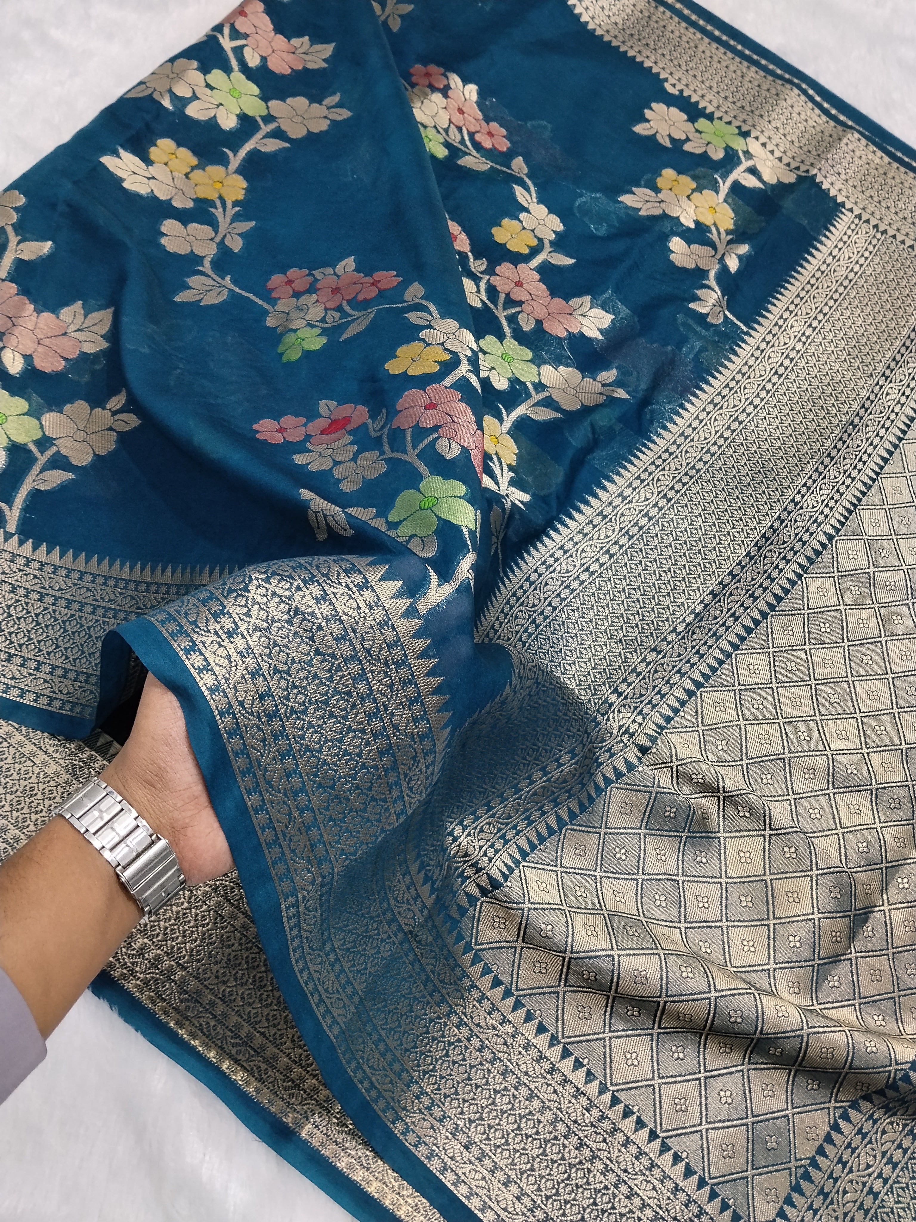 German Colour Zari Buti Khaddi Georgette Saree