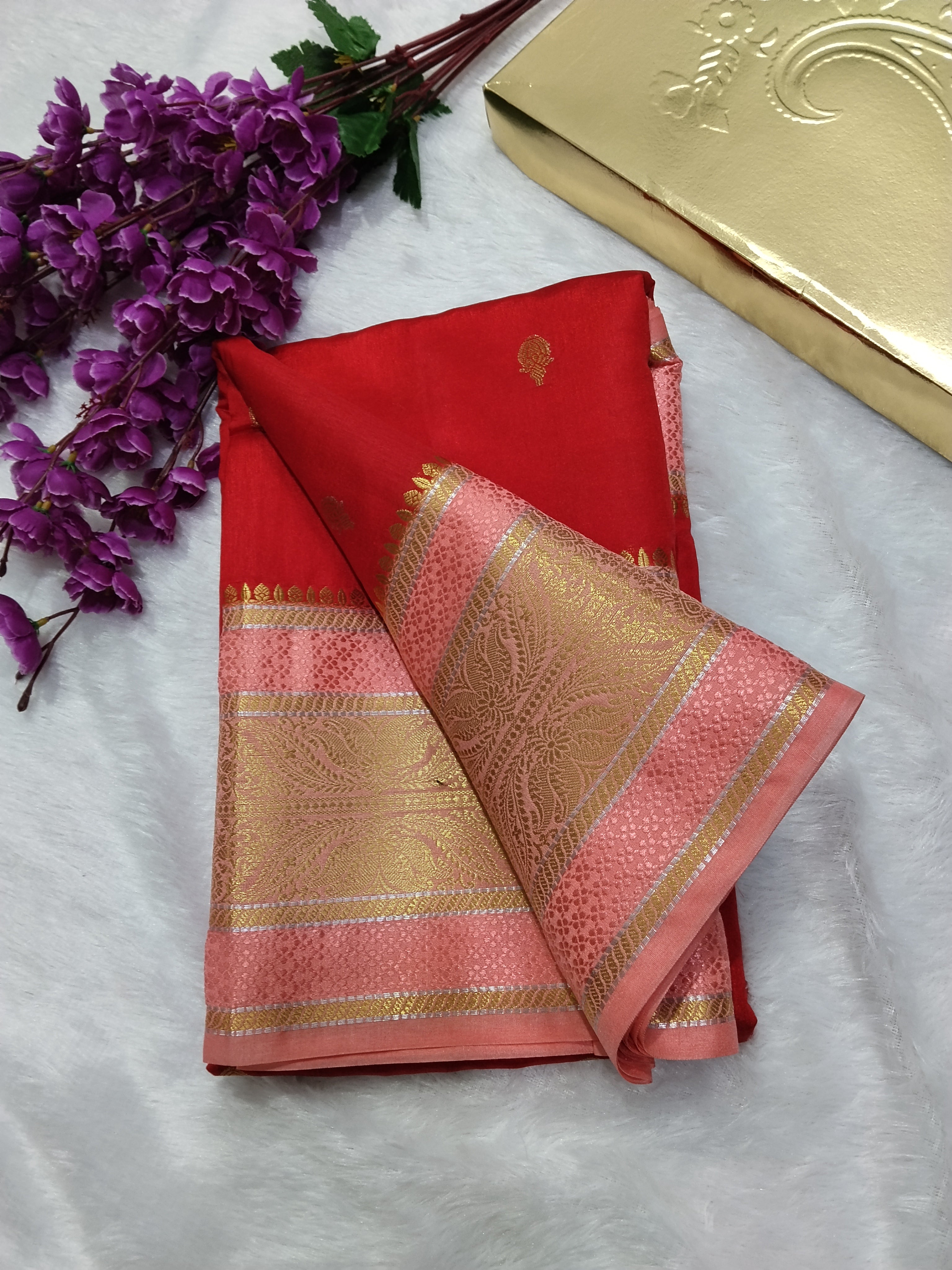Red And Light Peach Colour Kanjivaram Border Moonga Silk Saree With Buti