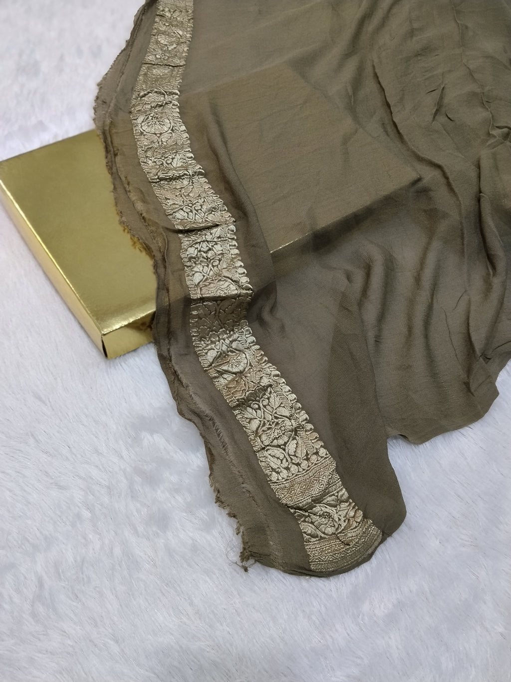 Hand Painted Colour Handloom Pure Banarasi Khaddi Georgette Saree Water Zari