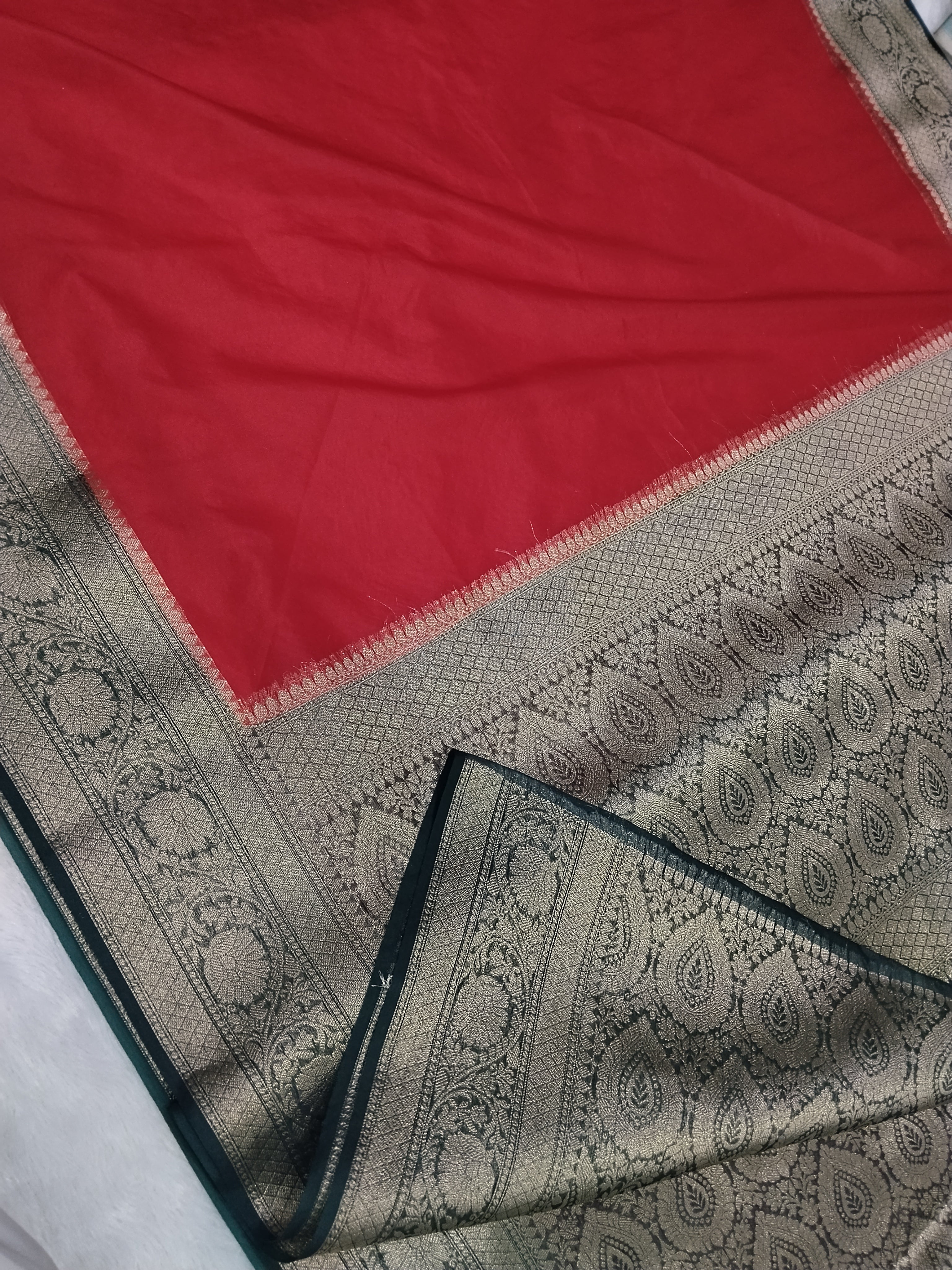 Red And Green Colour Banarasi Kora Organza Saree With Brocade Blouse