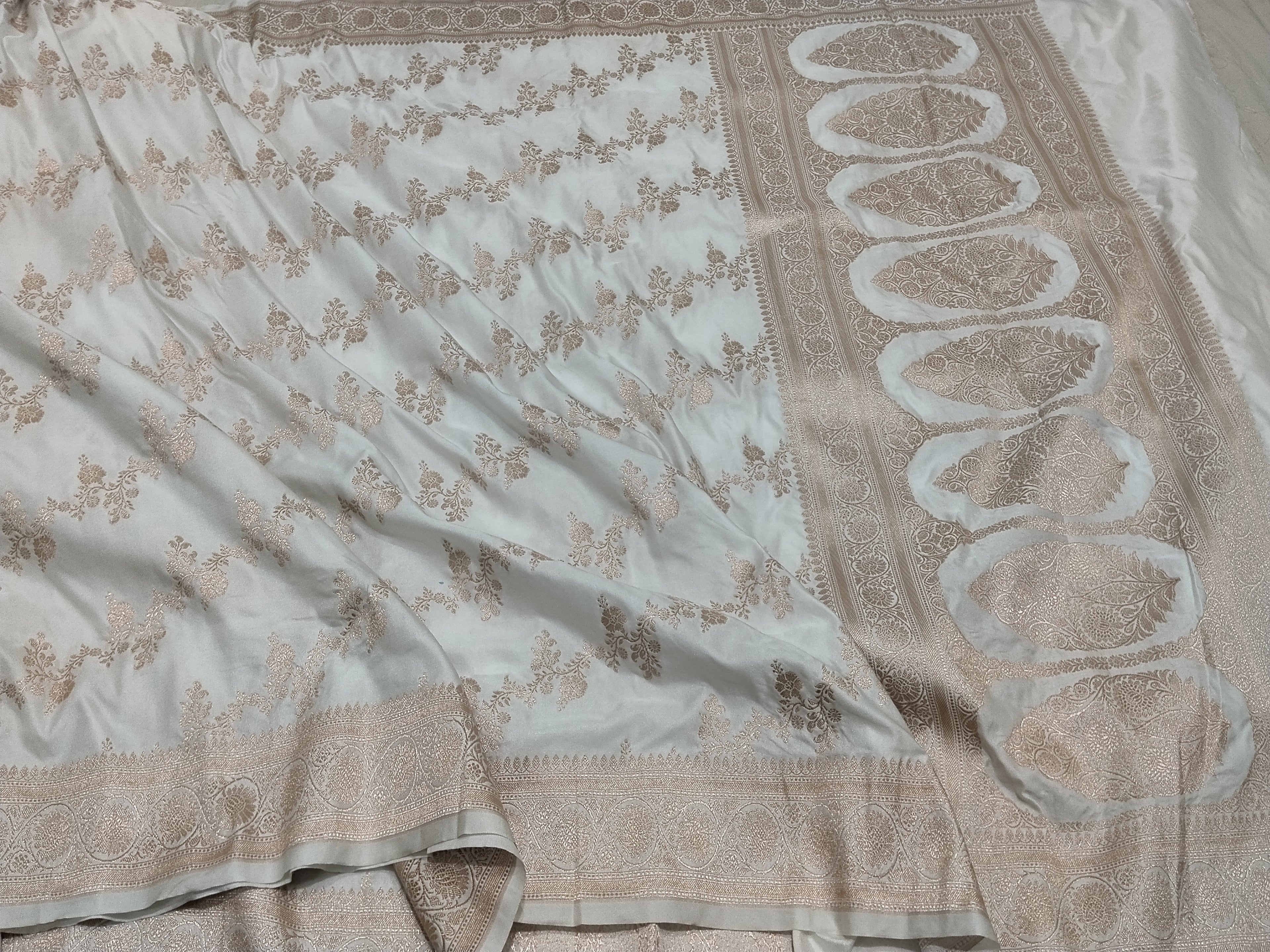 Pure White Banarasi Mashru Silk Saree