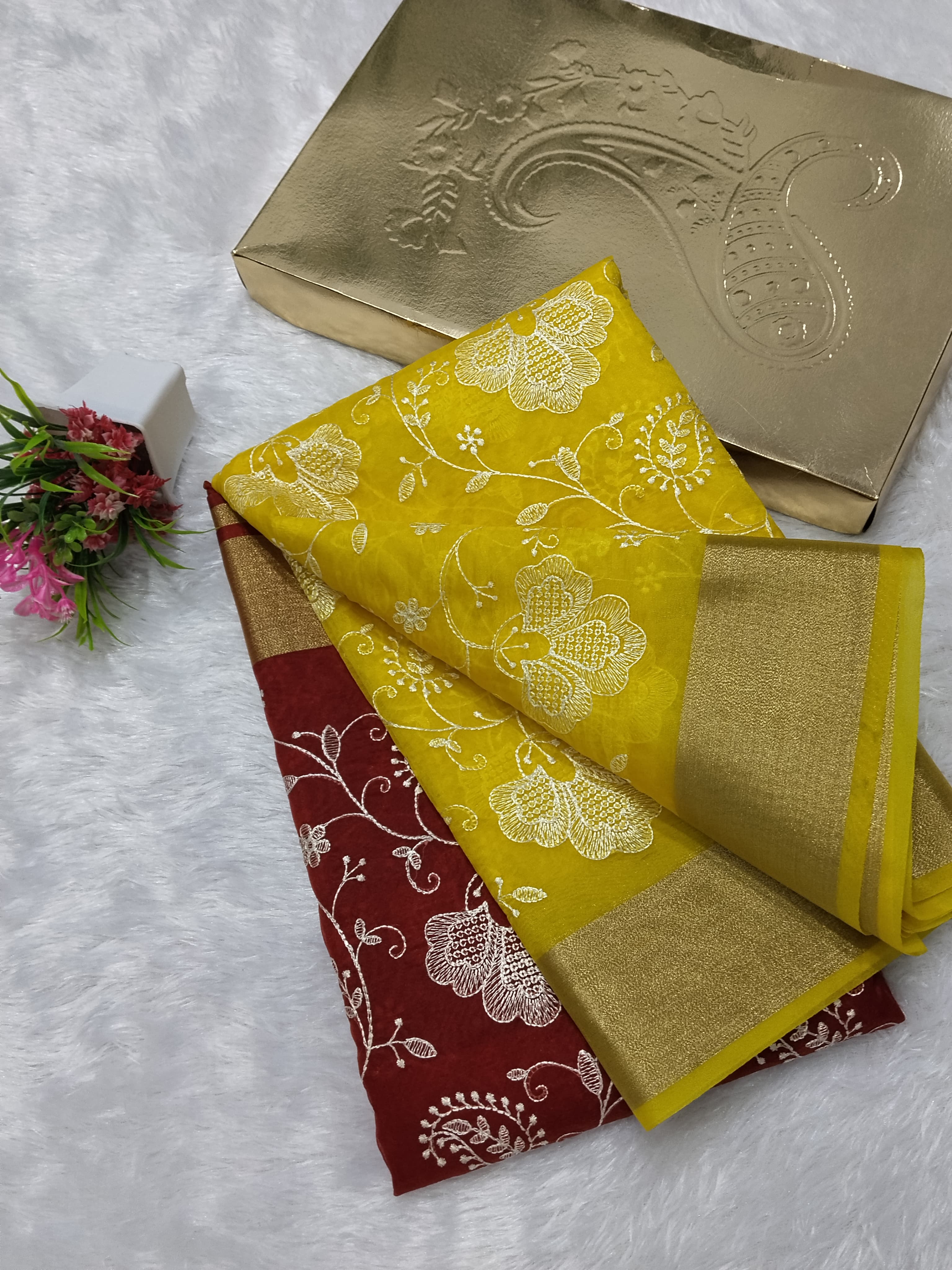 Dual Colour Banarasi Kora Organza Saree With Embroidery Work