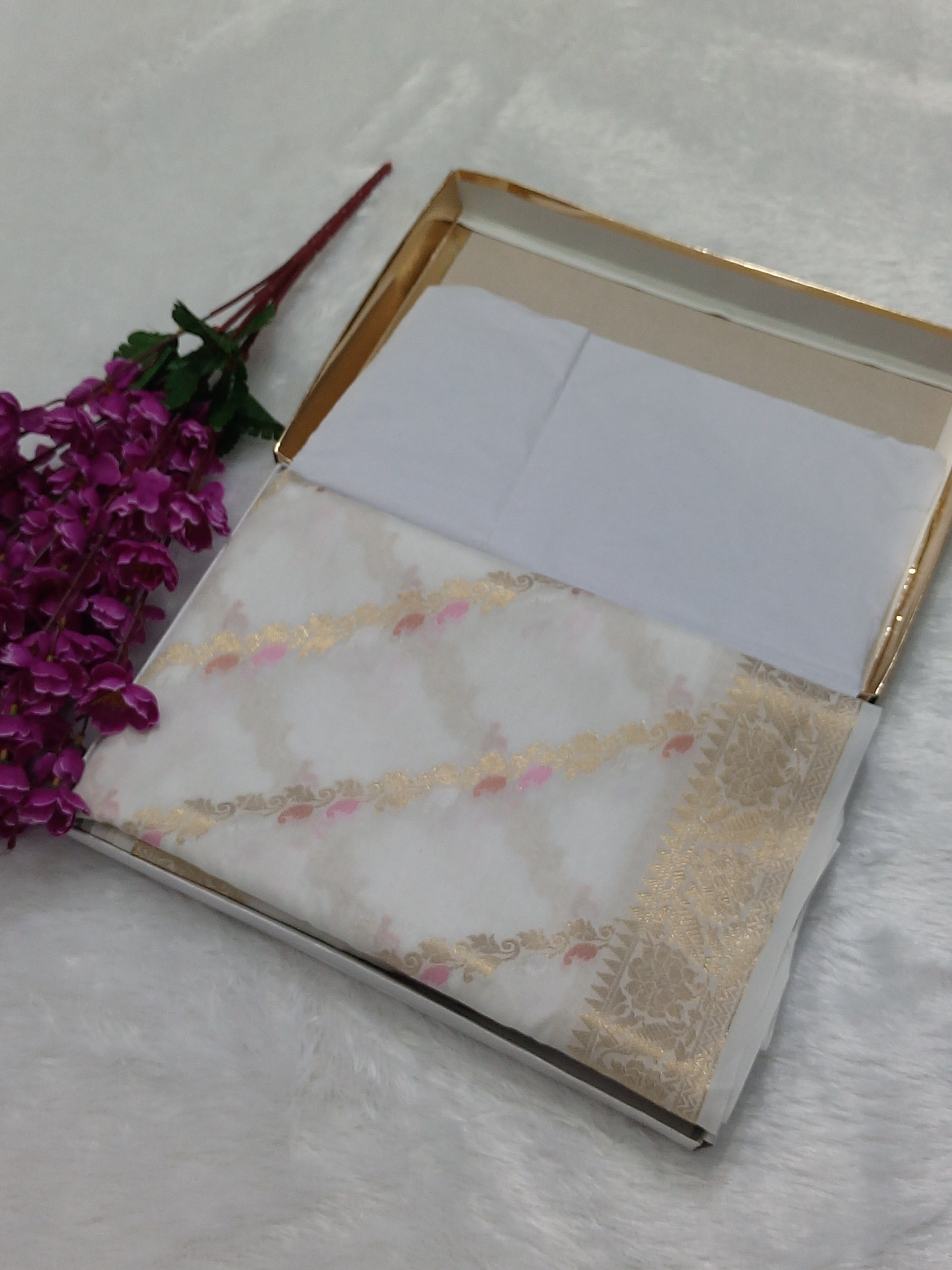 Full White Colour Golden Zari Body Warm Silk Saree