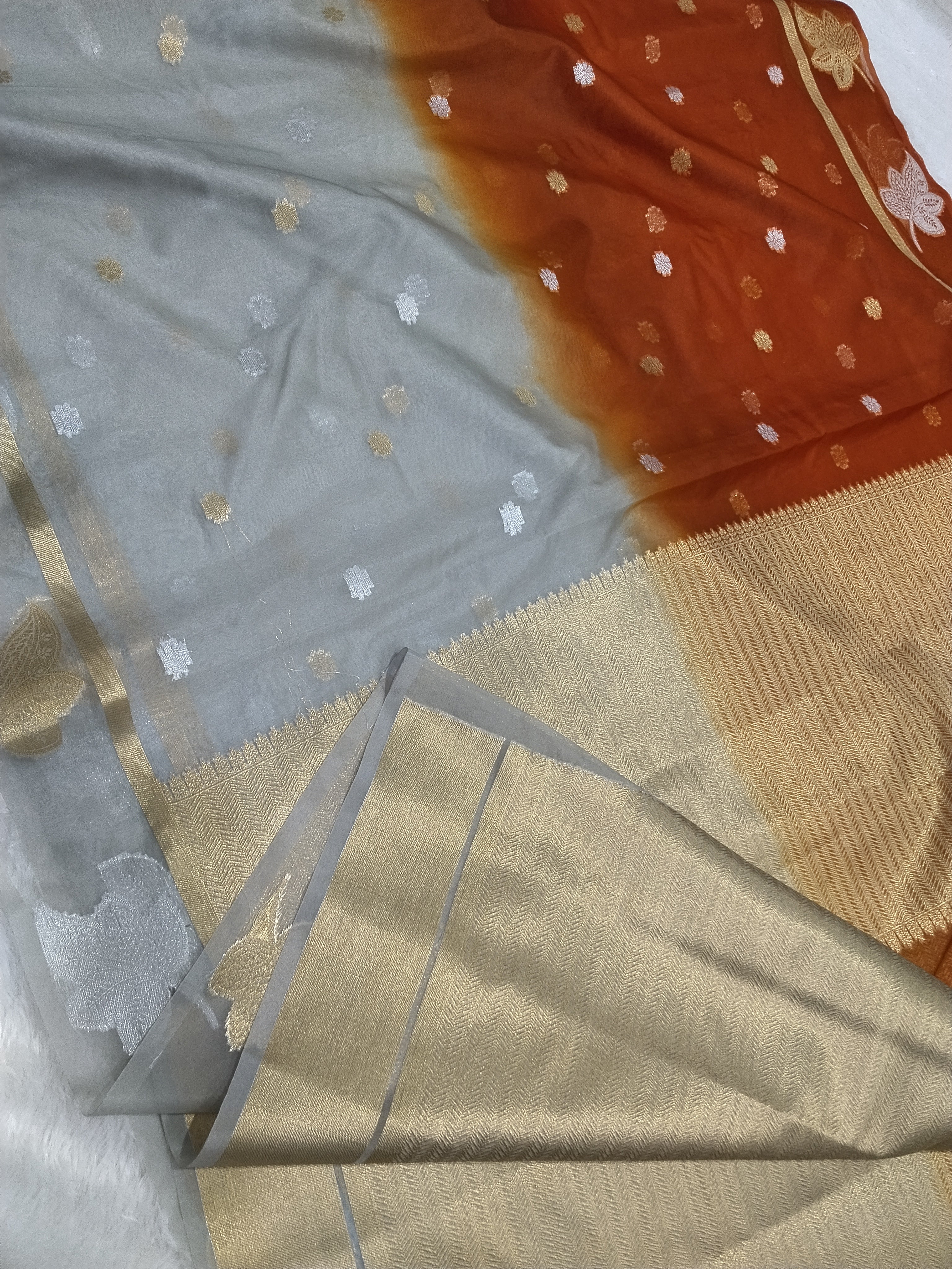 Dual Colour Banarasi Kora Organza Saree With Running Blouse