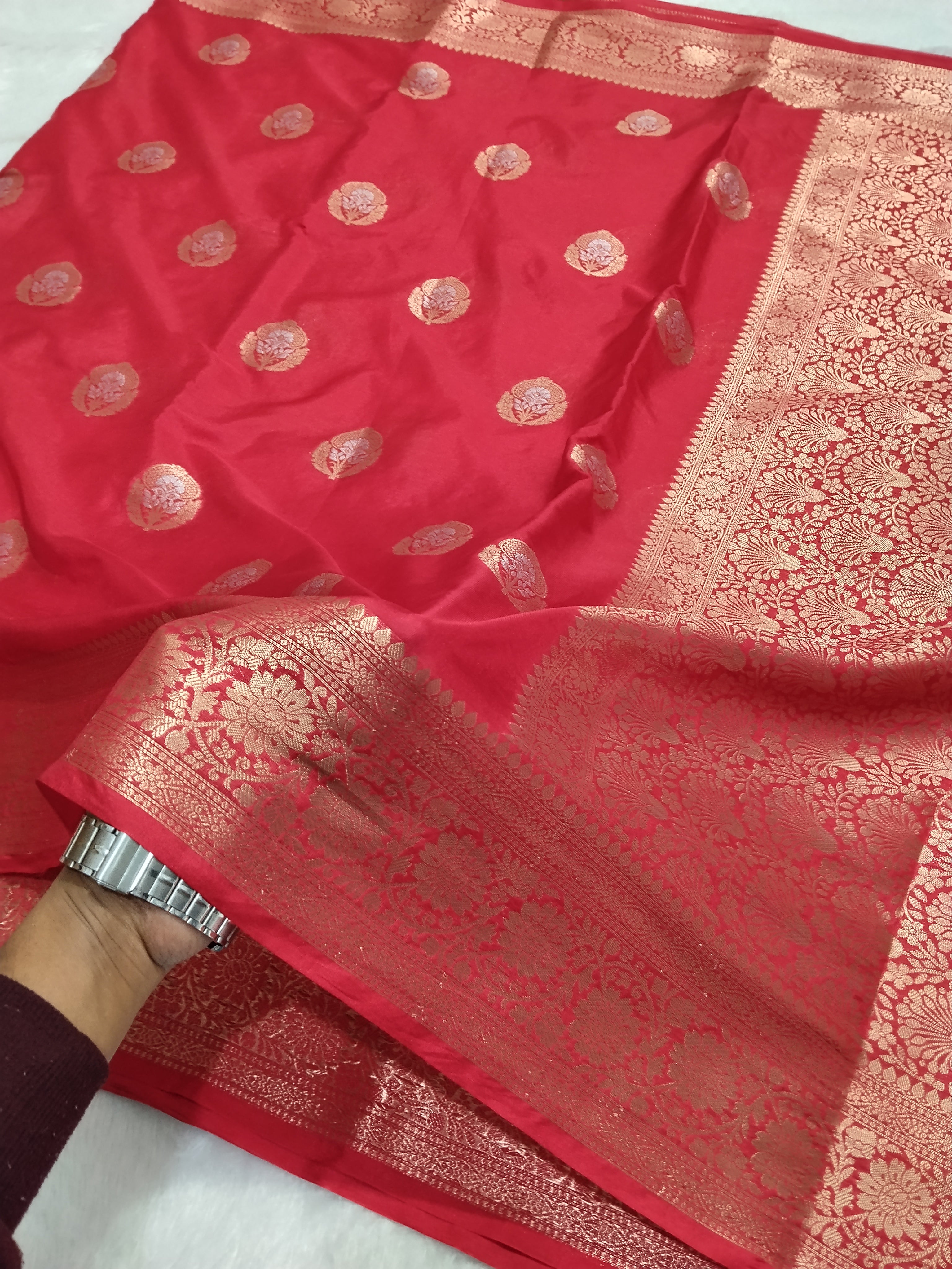 Meenakari Buta Banarasi Warm Silk Saree
