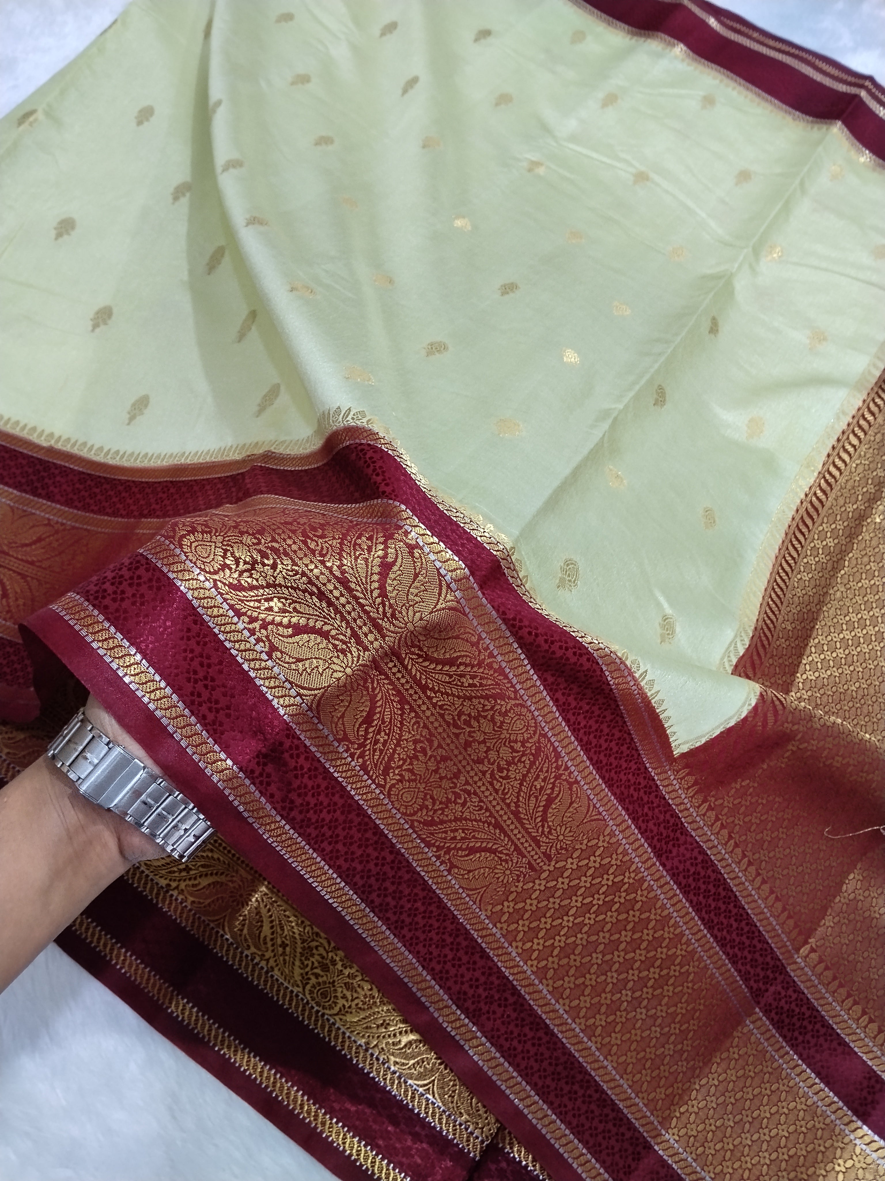 Maroon And Light Pista Green Colour Kanjivaram Border Moonga Silk Saree With Buti