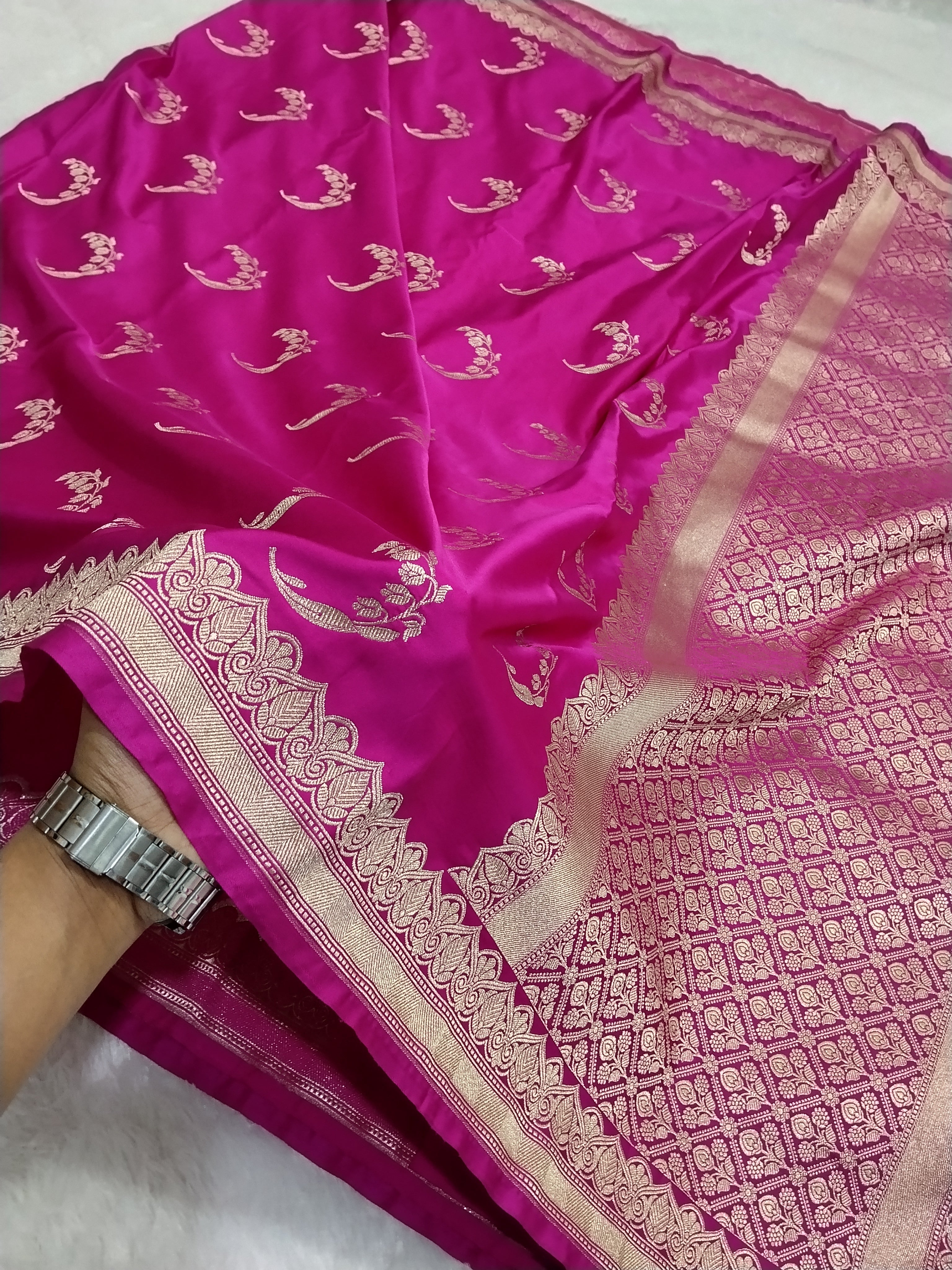 Pink Colour Banarasi Mashru Silk Saree With Buti Design