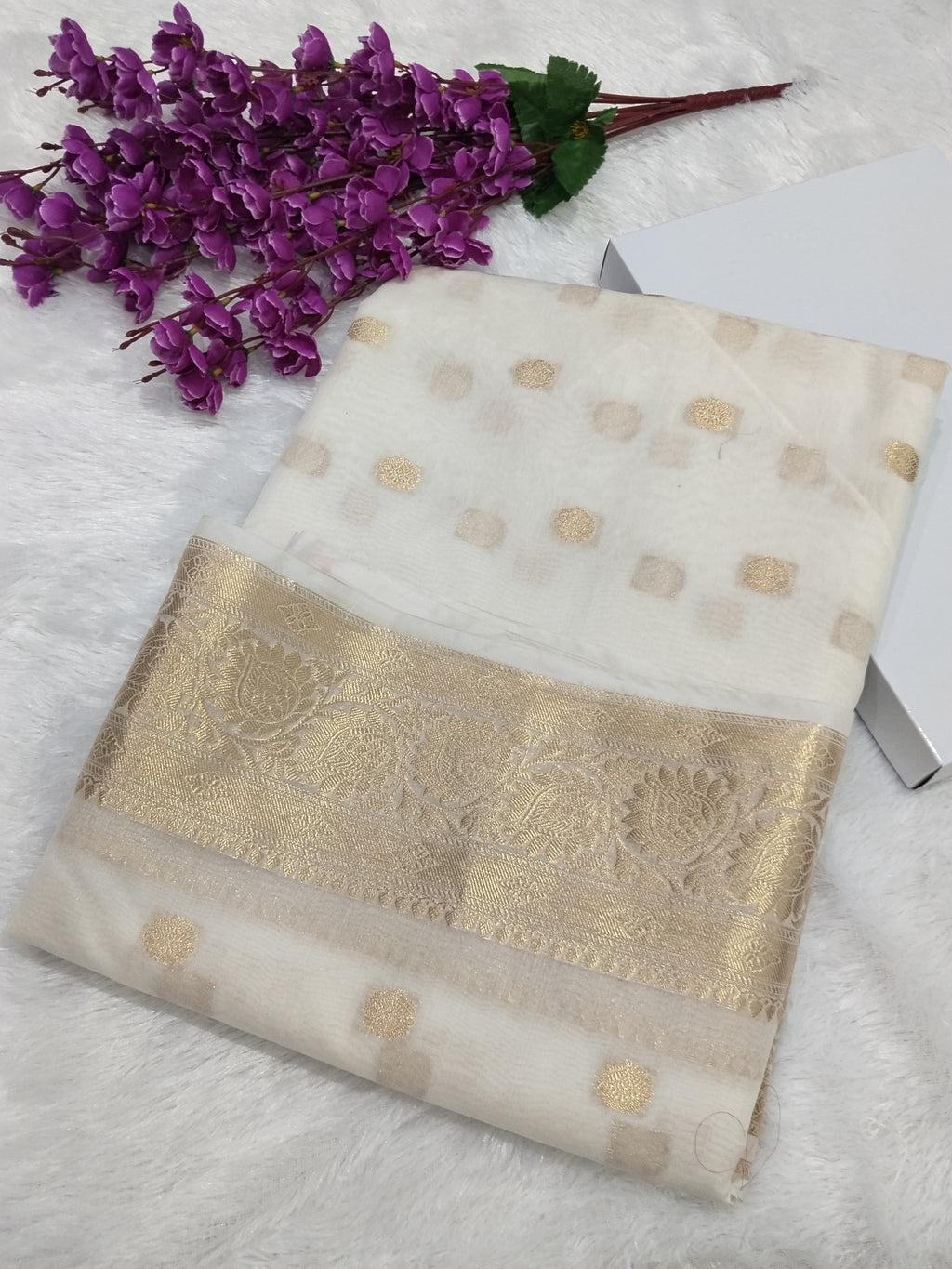 Off White Banarasi Fancy Cotton Saree With Brocade Blouse