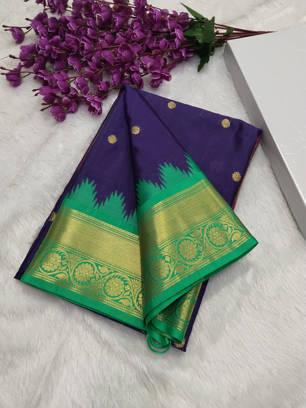 Wedding Wear Banarasi Semi Katan Silk Saree With Contrast Border