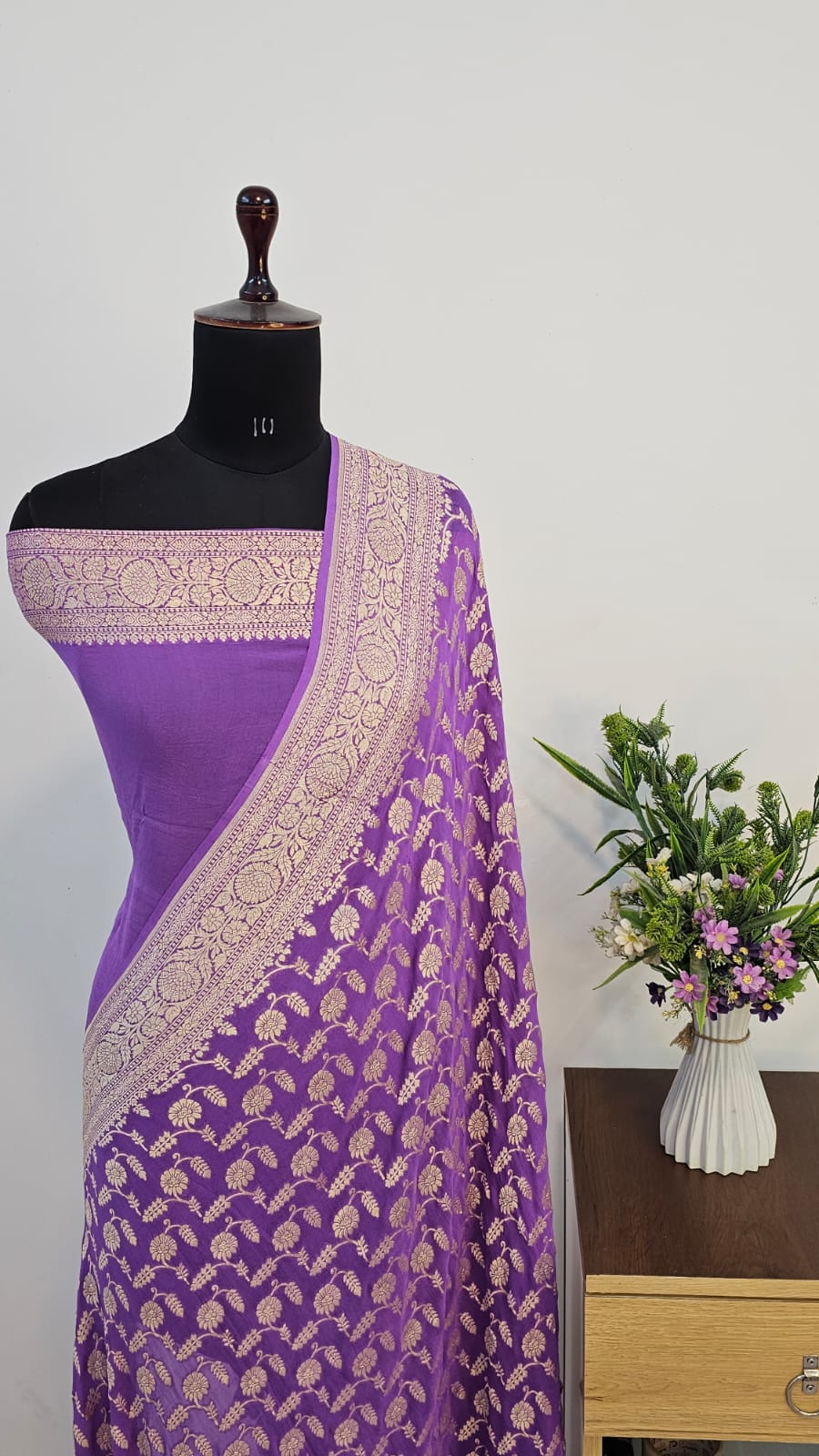 Purple Colour Handloom Pure Banarasi Khaddi Georgette Saree Water Zari