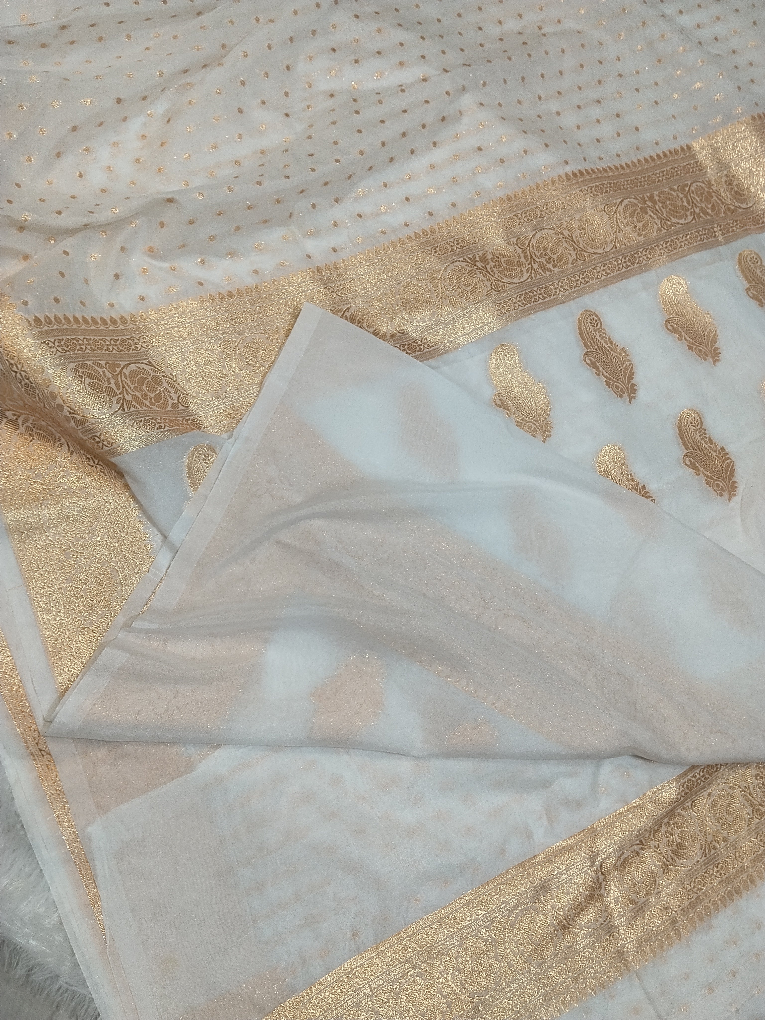 White Colour Banarasi Khaddi Georgette Saree