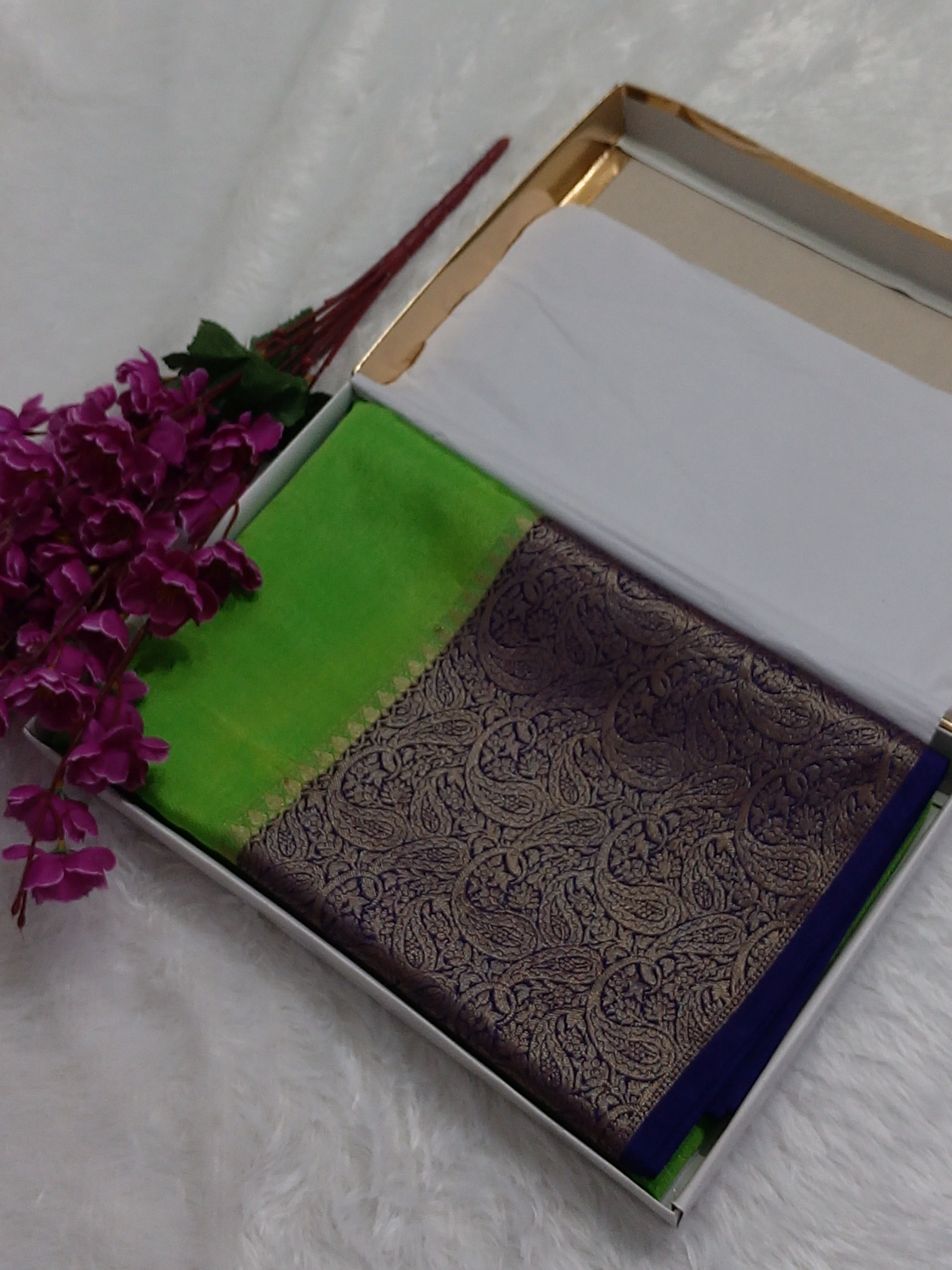 Parrot And Navy Colour Plain Body Warm Silk Saree