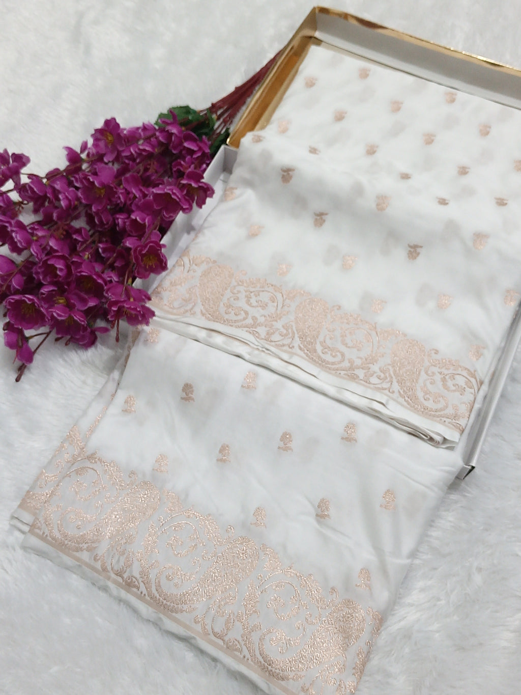 Elegant Design Banarasi Mashru Silk Saree