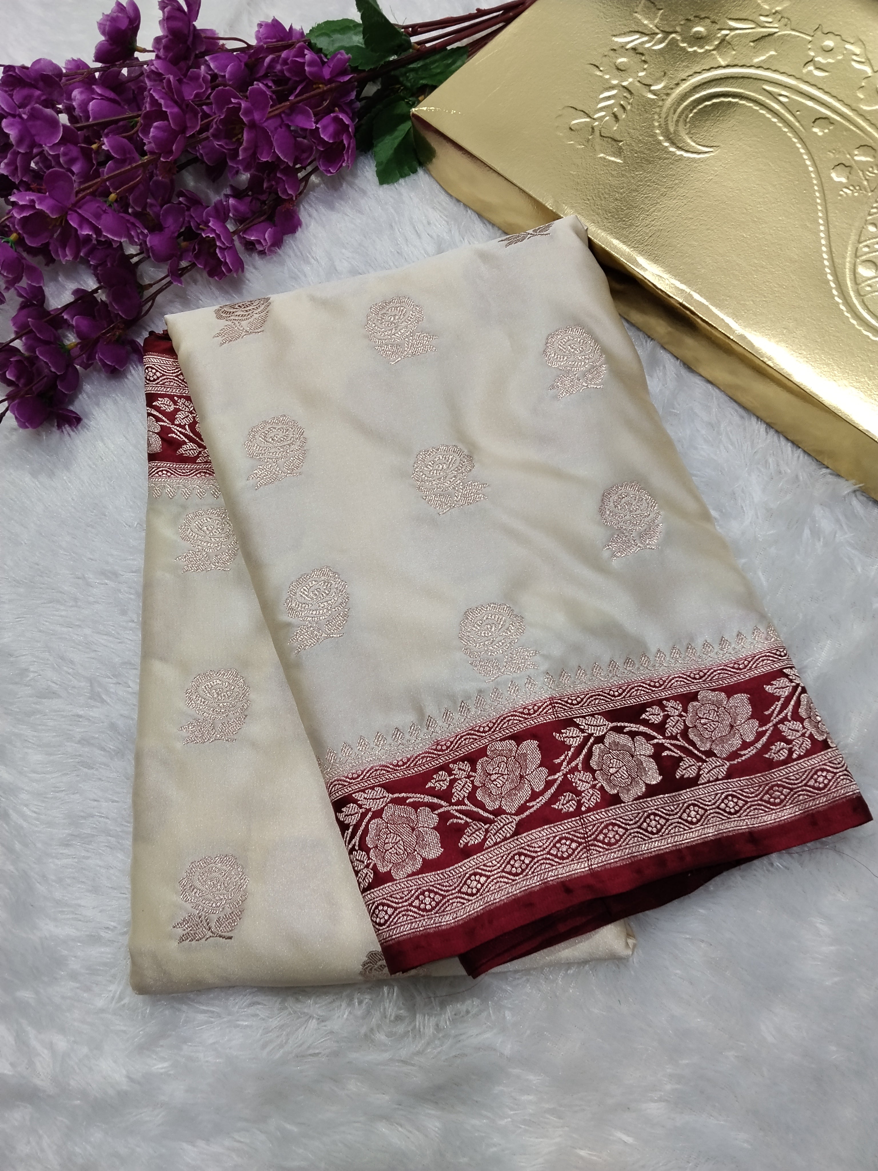 Cream And Red Colour Best Banarasi Mashru Silk Saree Pooja Special