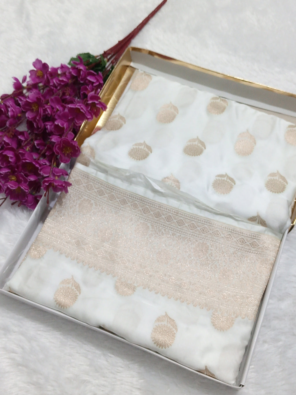 Wedding Banarasi Pure White Mashru Silk Saree