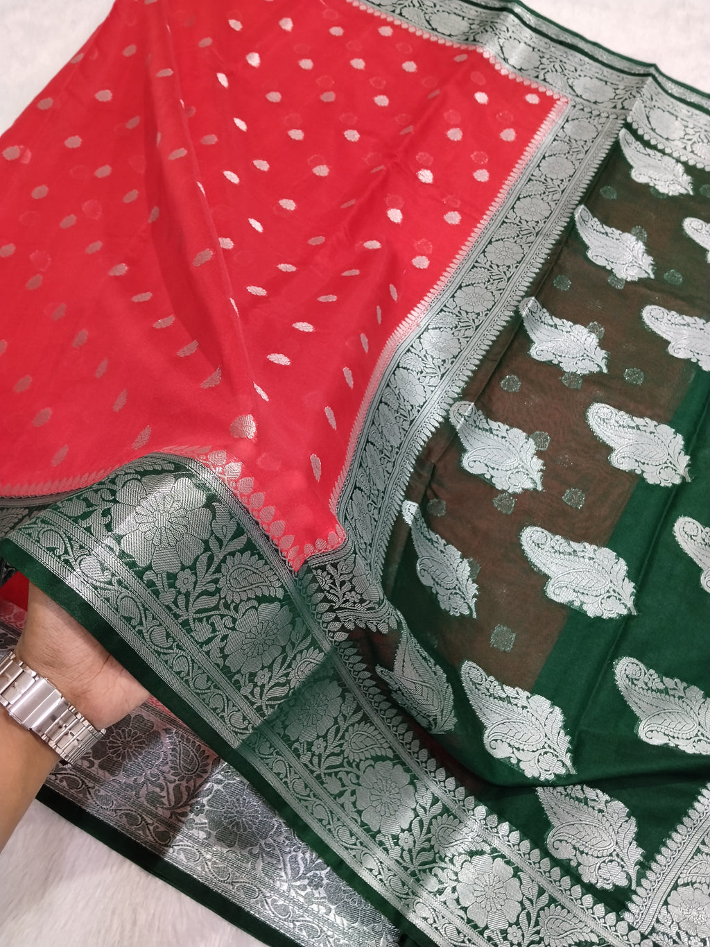 Bottle Green And Red Colour Silver Zari Khaddi Georgette Saree