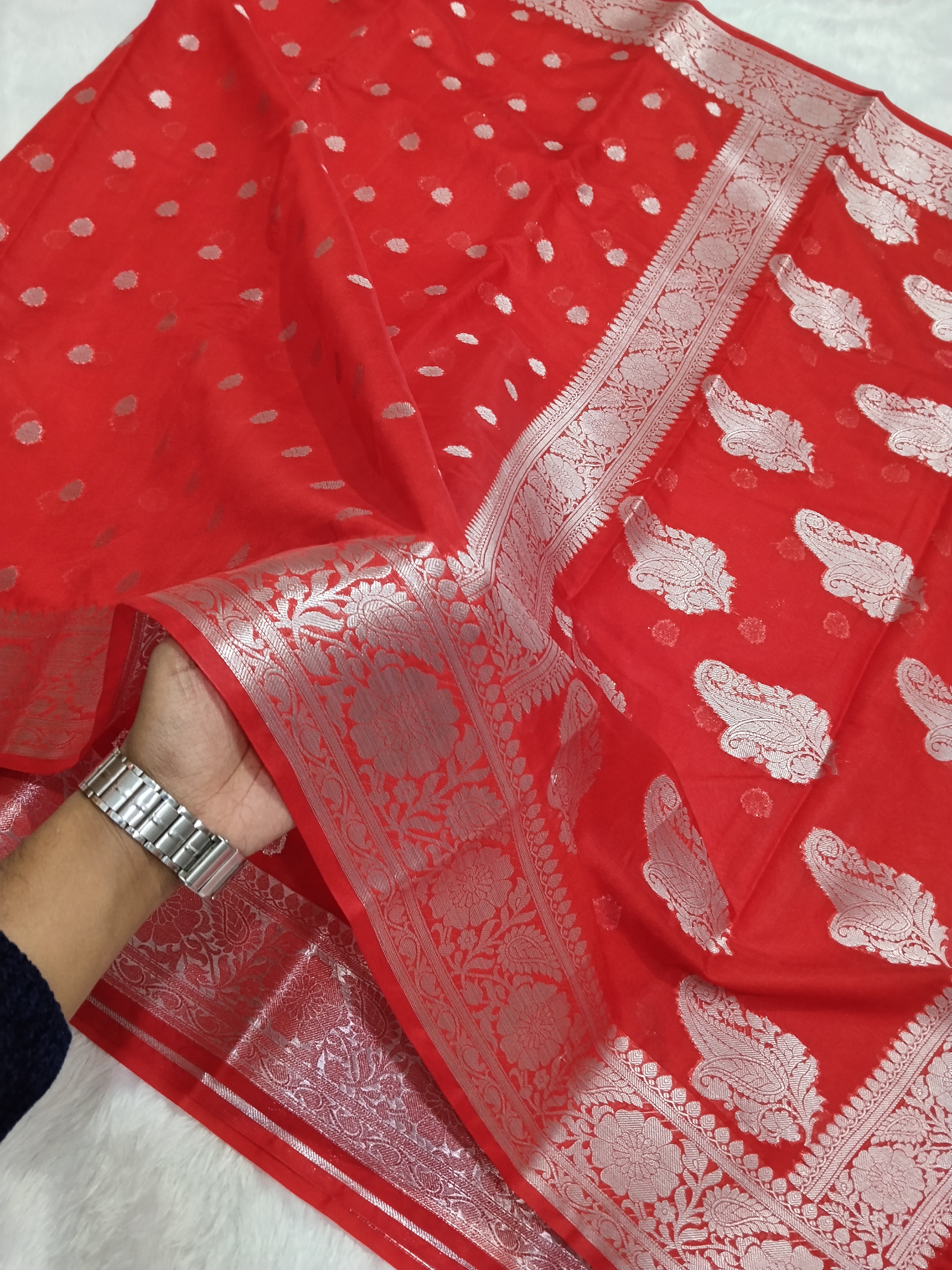 Red Colour Silver Zari Khaddi Georgette Saree