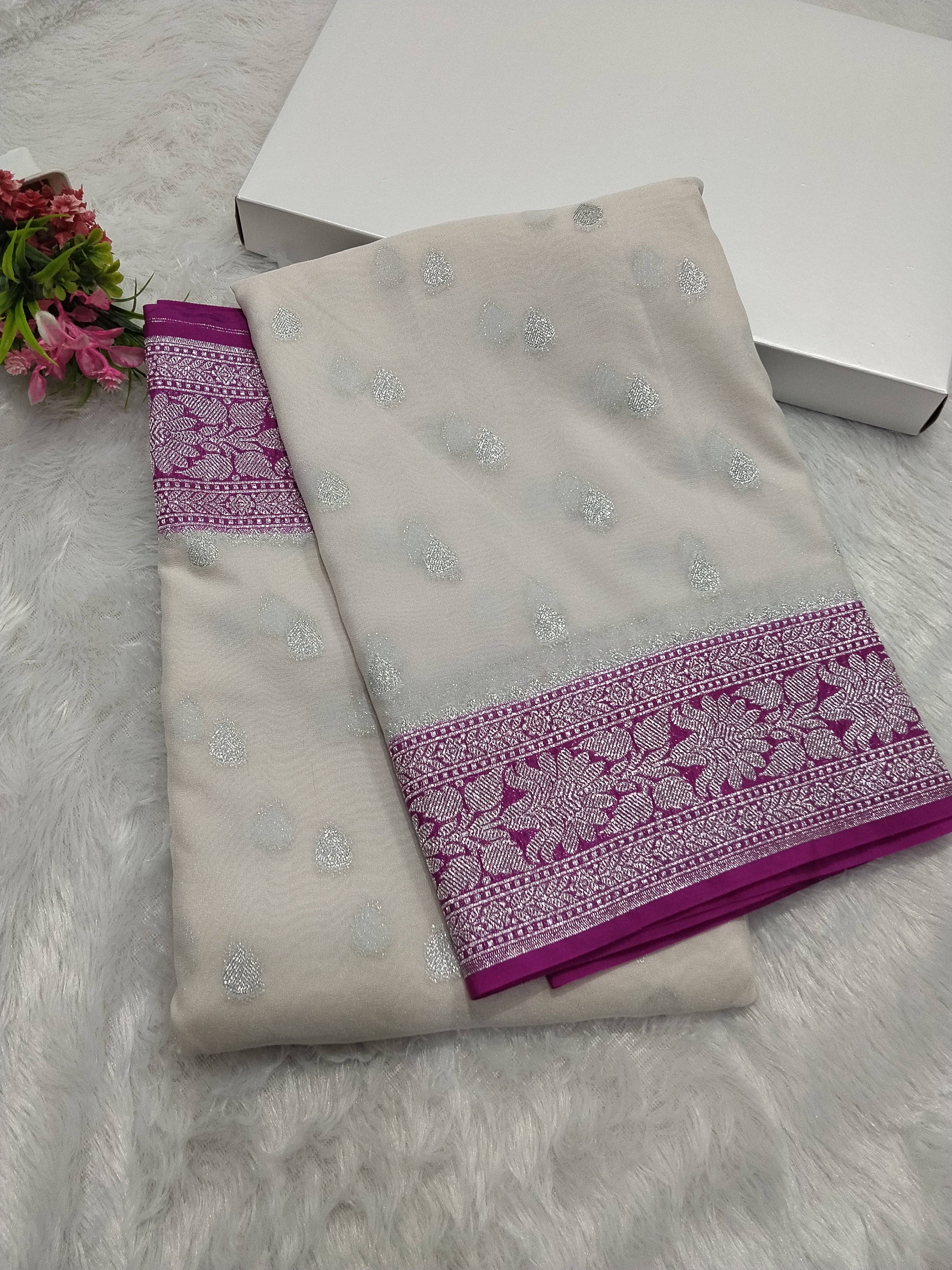 Off White And Pink Colour Banarasi Khaddi Georgette Saree