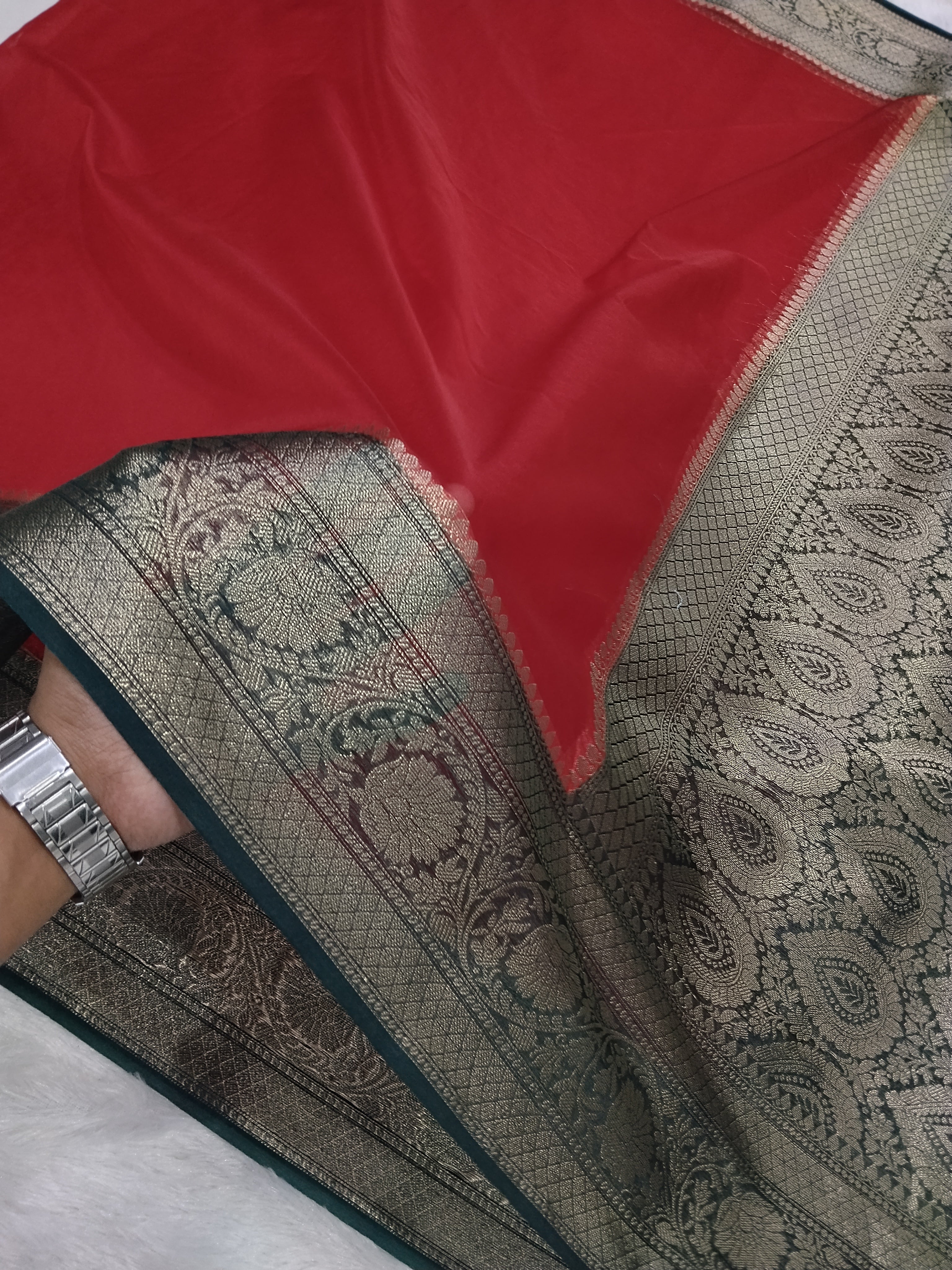 Red And Green Colour Banarasi Kora Organza Saree With Brocade Blouse