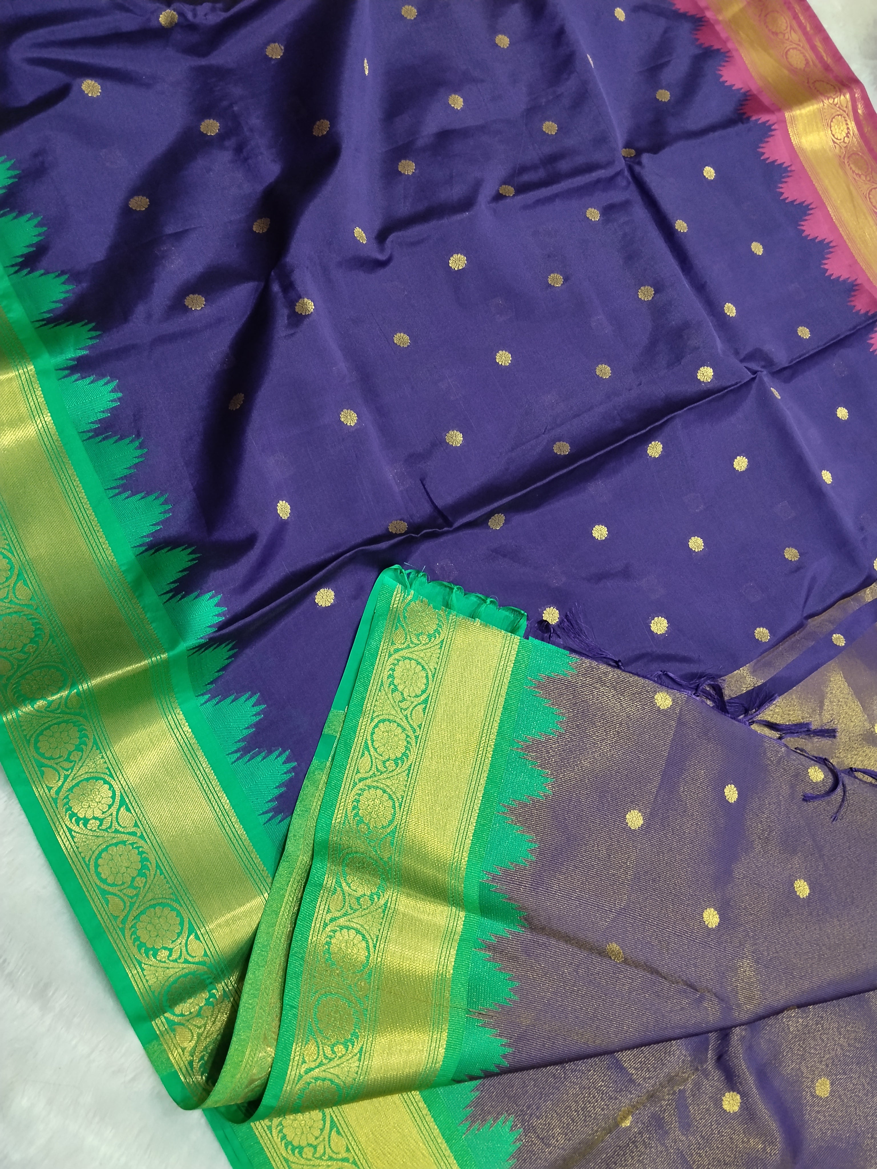 Wedding Wear Banarasi Semi Katan Silk Saree With Contrast Border