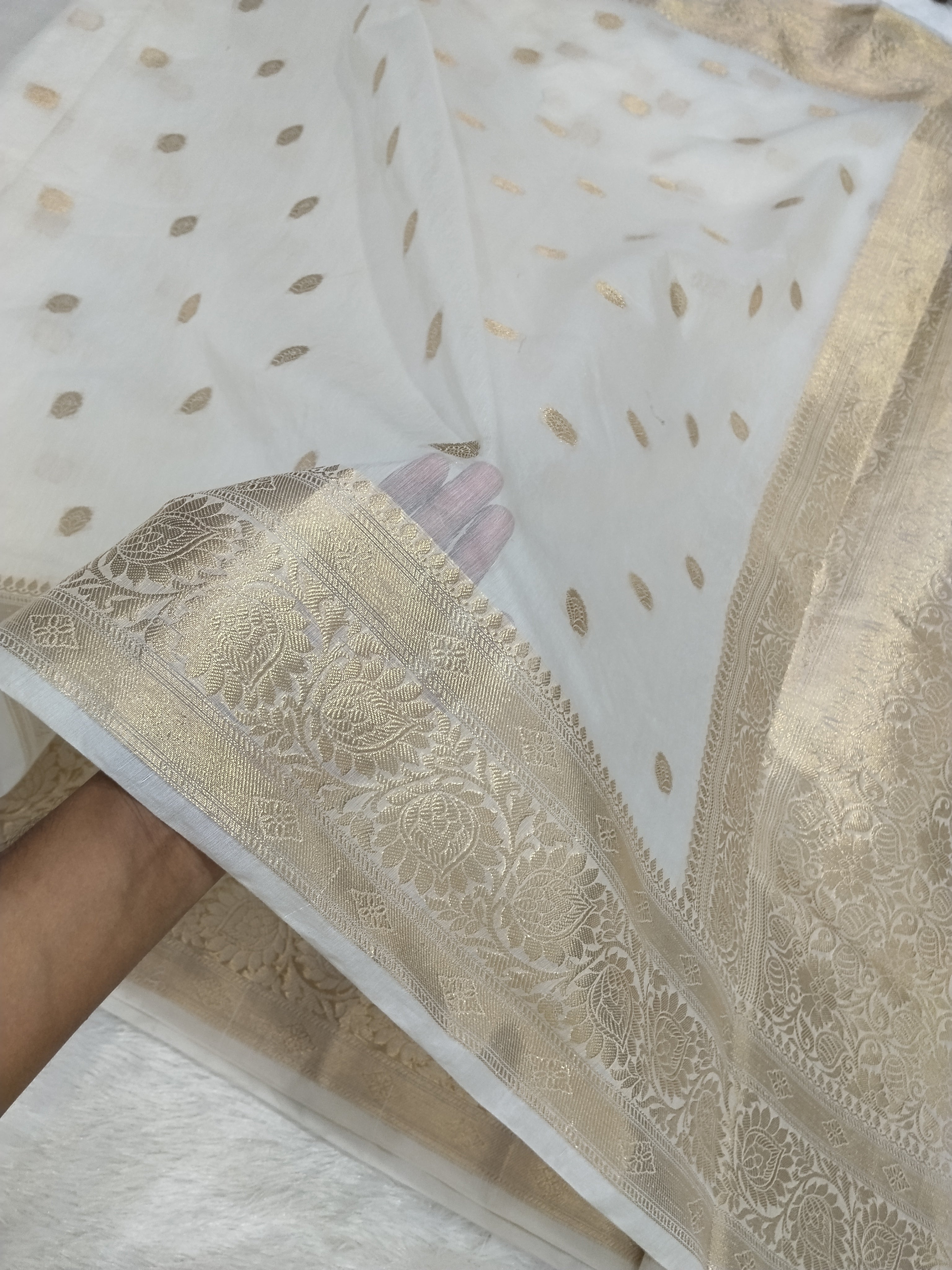 Off White Banarasi Fancy Cotton Saree With Brocade Blouse