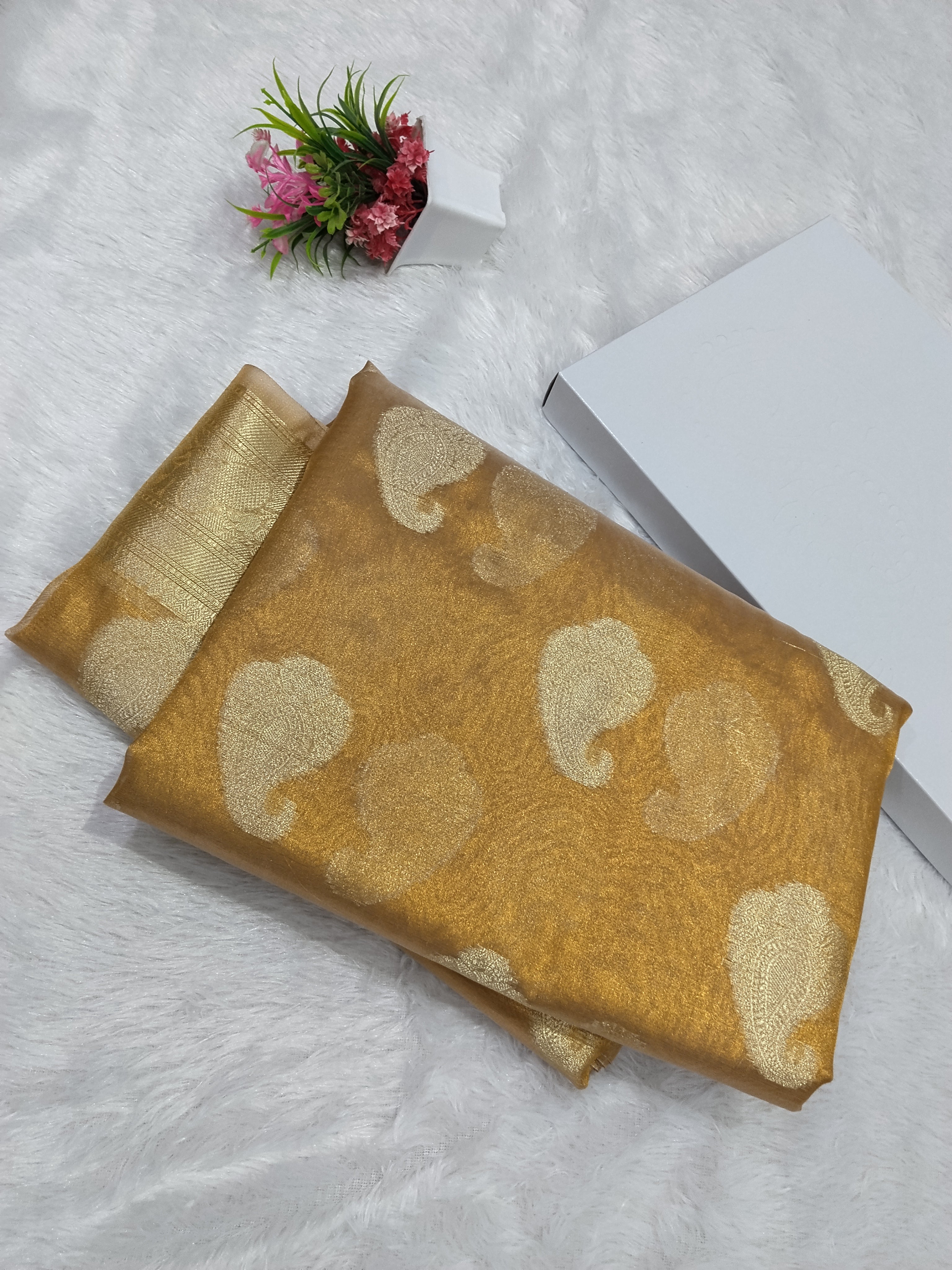 Golden Zari Tissue Saree With All Over Kairi Designe Work