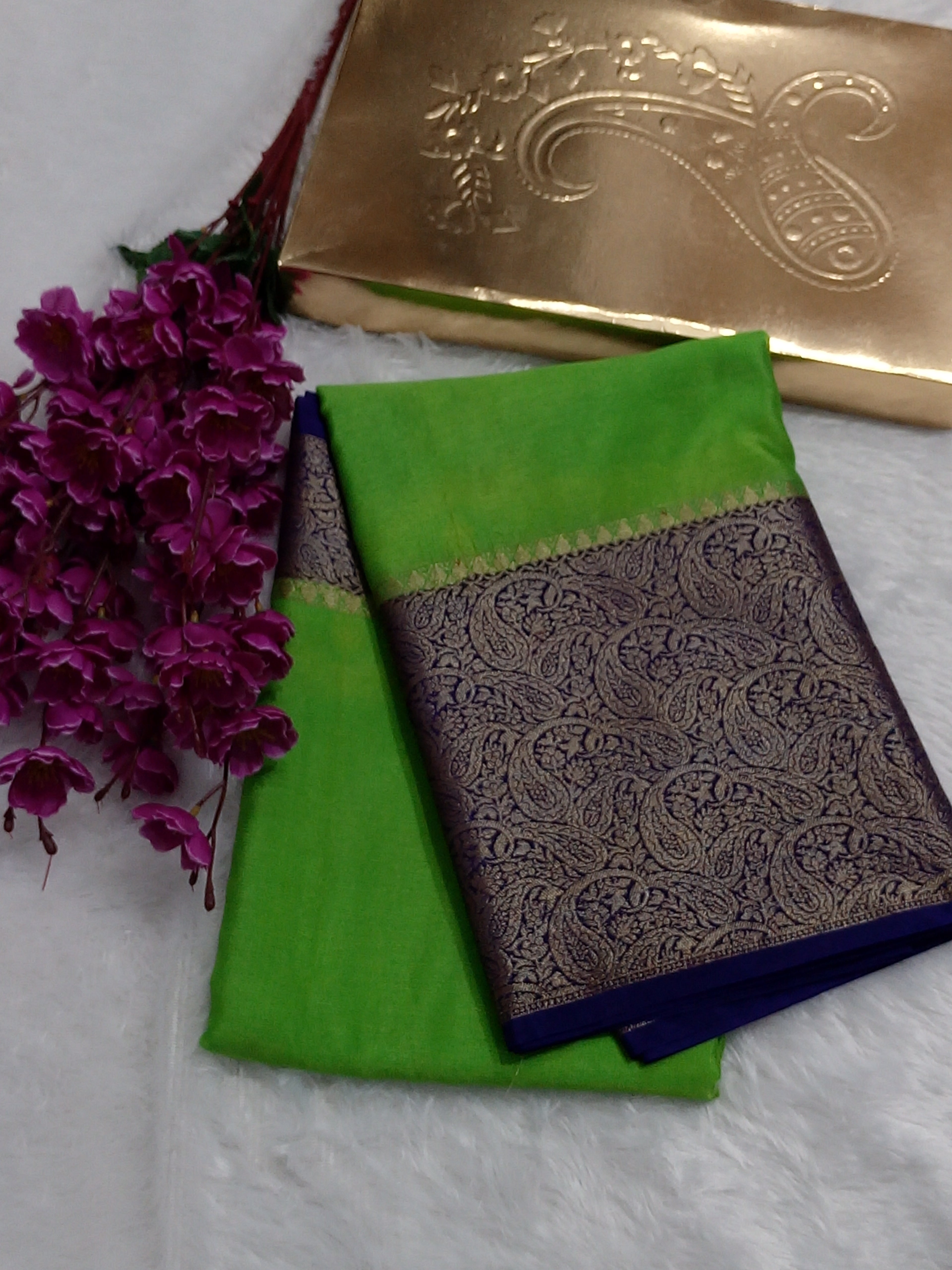 Parrot And Navy Colour Plain Body Warm Silk Saree