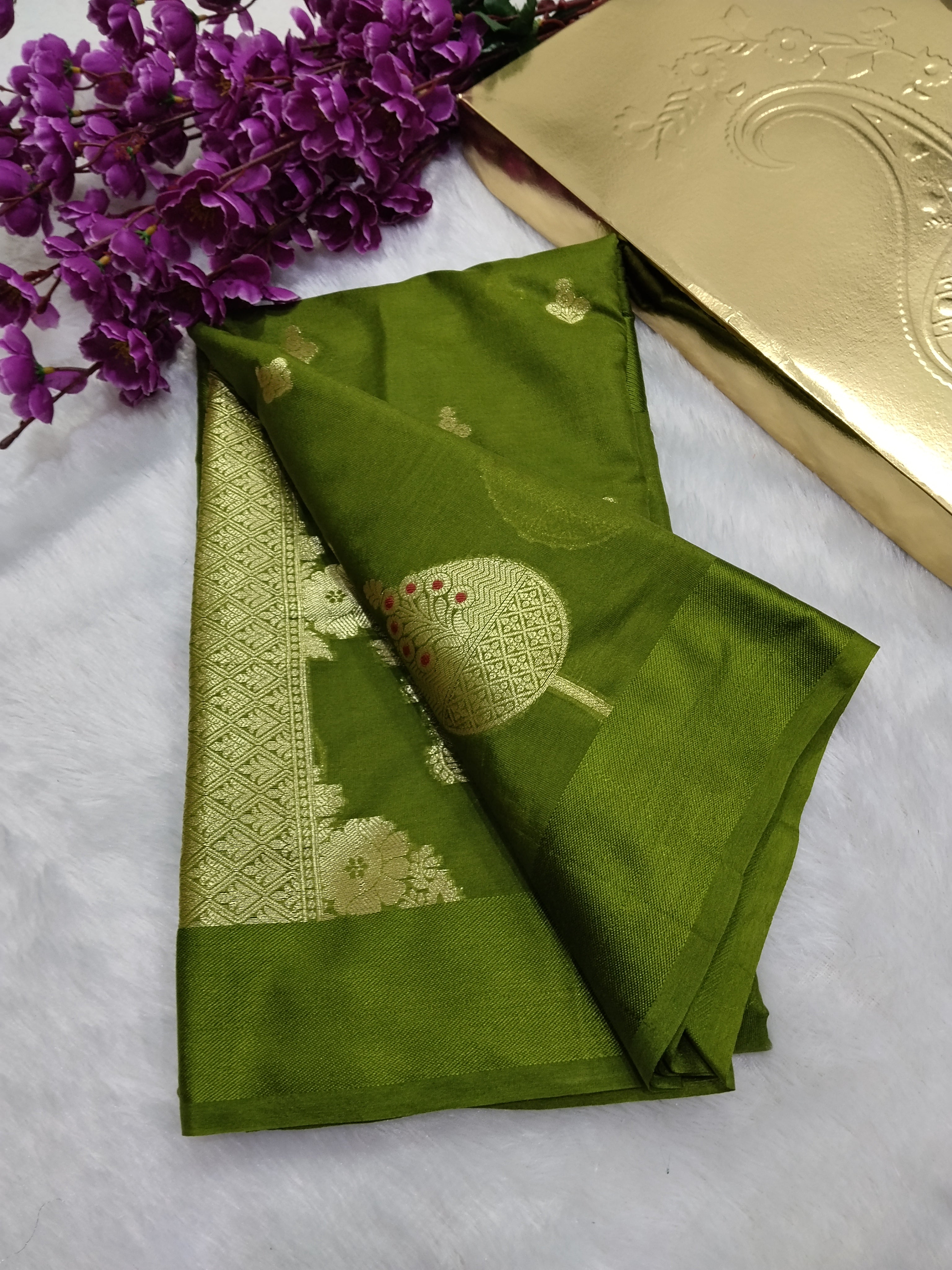Green Colour Banarasi Warm Silk Saree