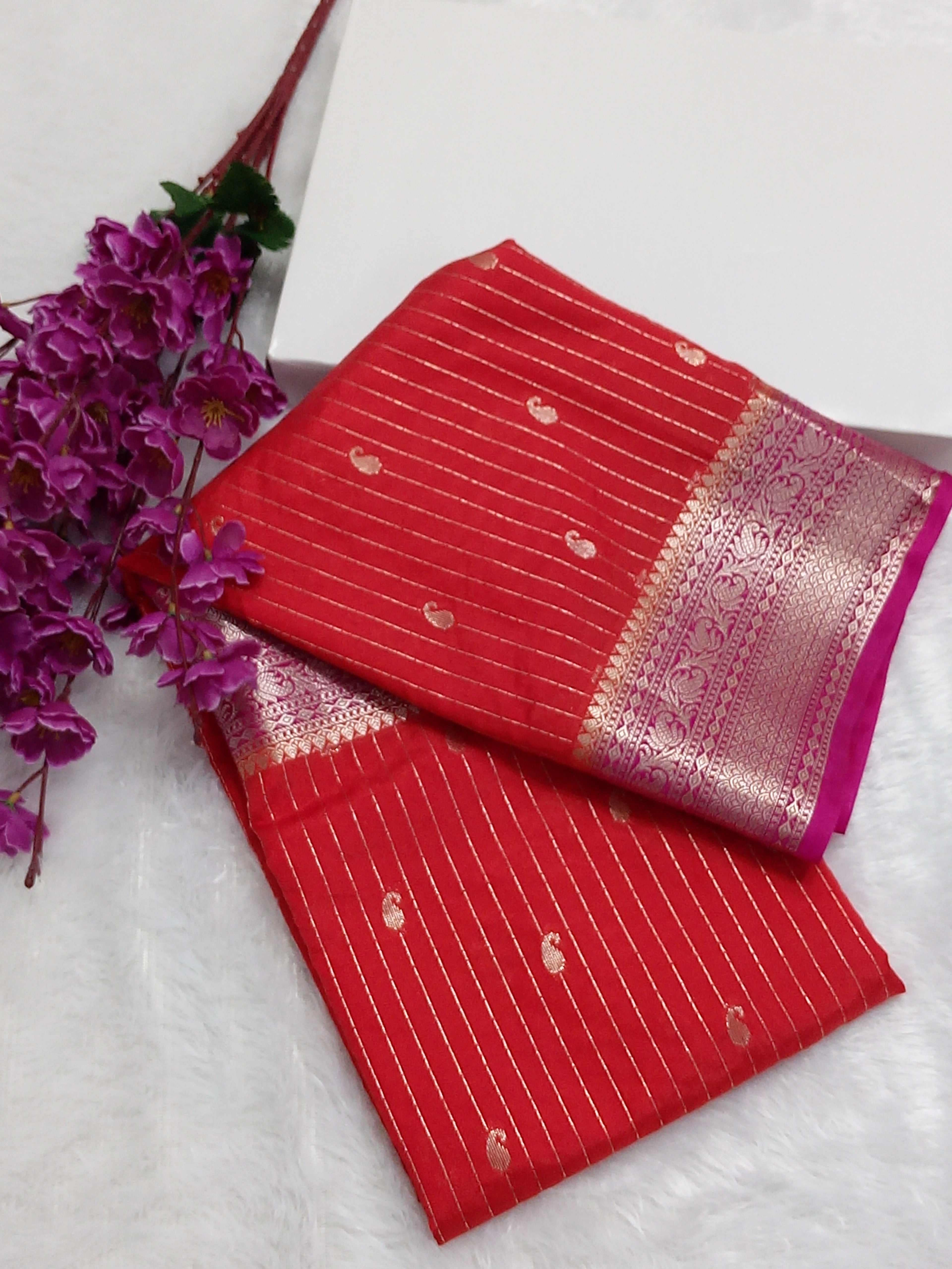 Red And Pink Fancy Banarasi Moonga Silk Saree