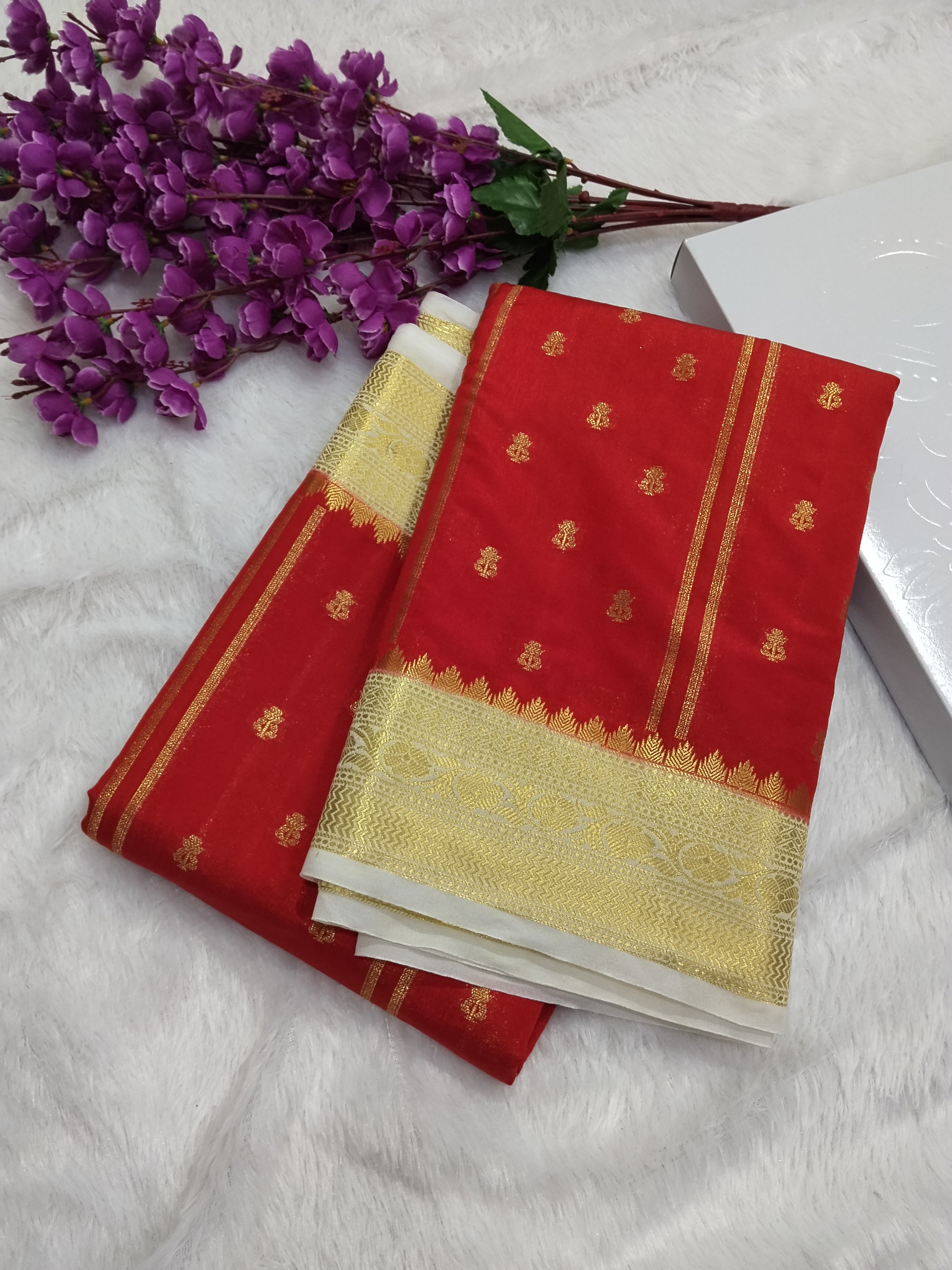 Red And Cream Colour Kanjivaram Border Moonga Silk Saree With Buti Work