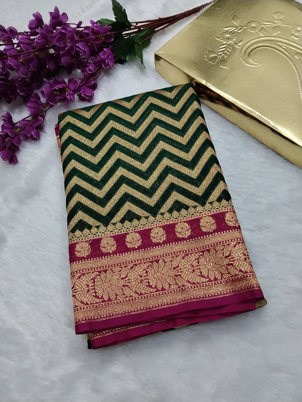 Bottle Green And Pink Gold Zari Khaddi Georgette Saree
