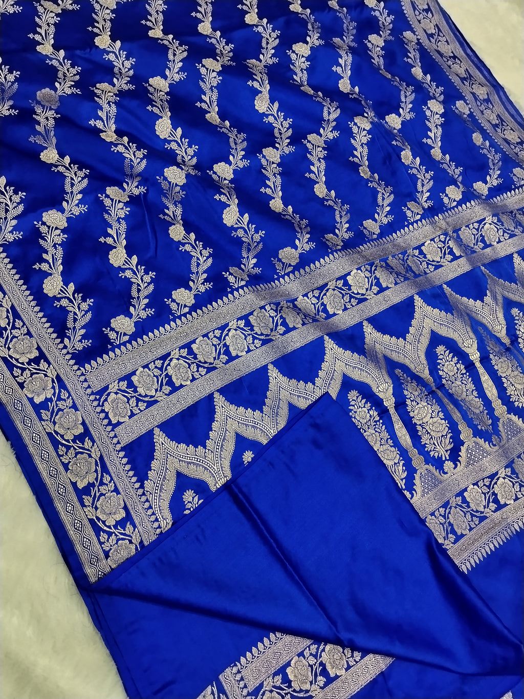 Blue Colour Banarasi Mashru Silk Saree With Jal Design