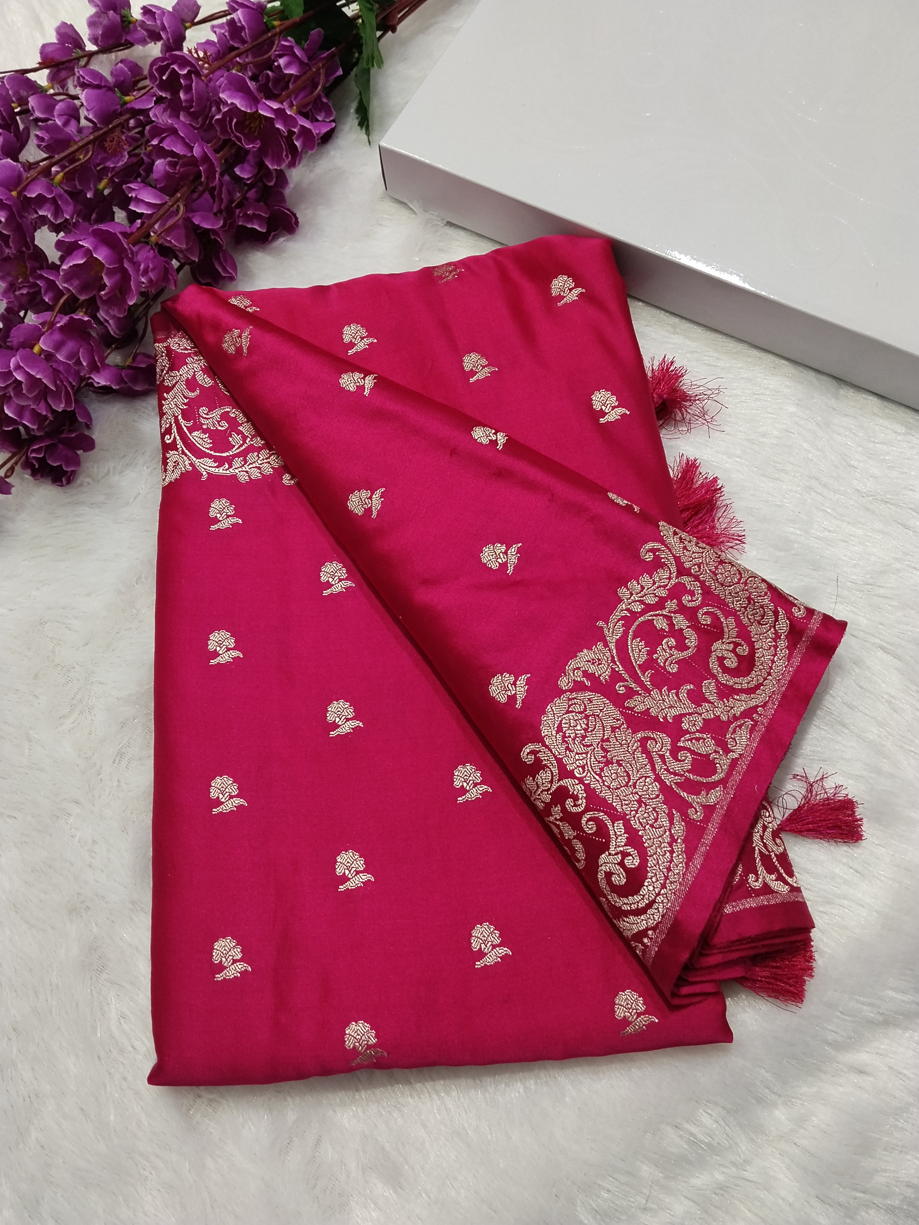 Rose Pink Colour Best Banarasi Mashru Silk Saree With Buti Design