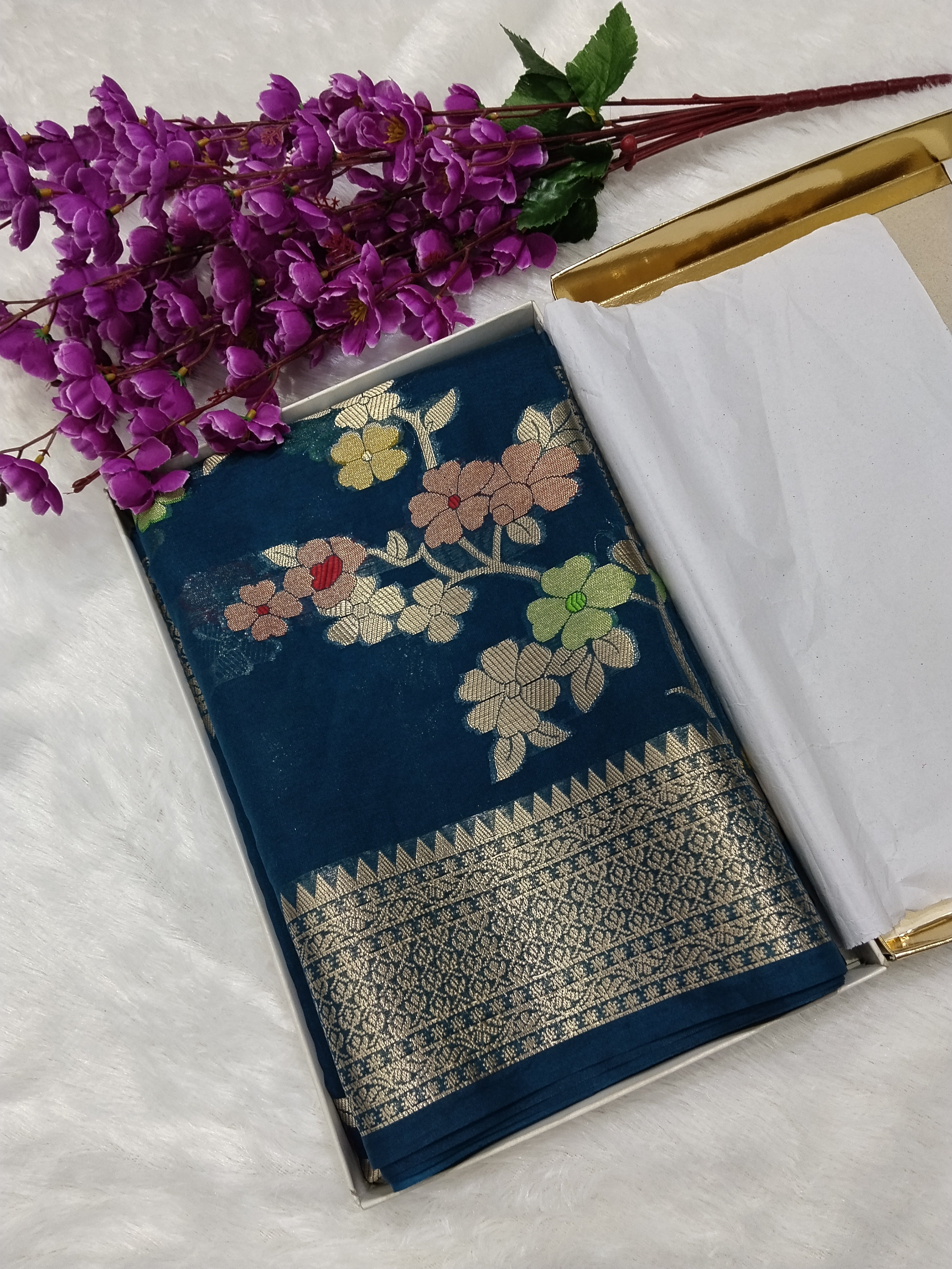 German Colour Zari Buti Khaddi Georgette Saree